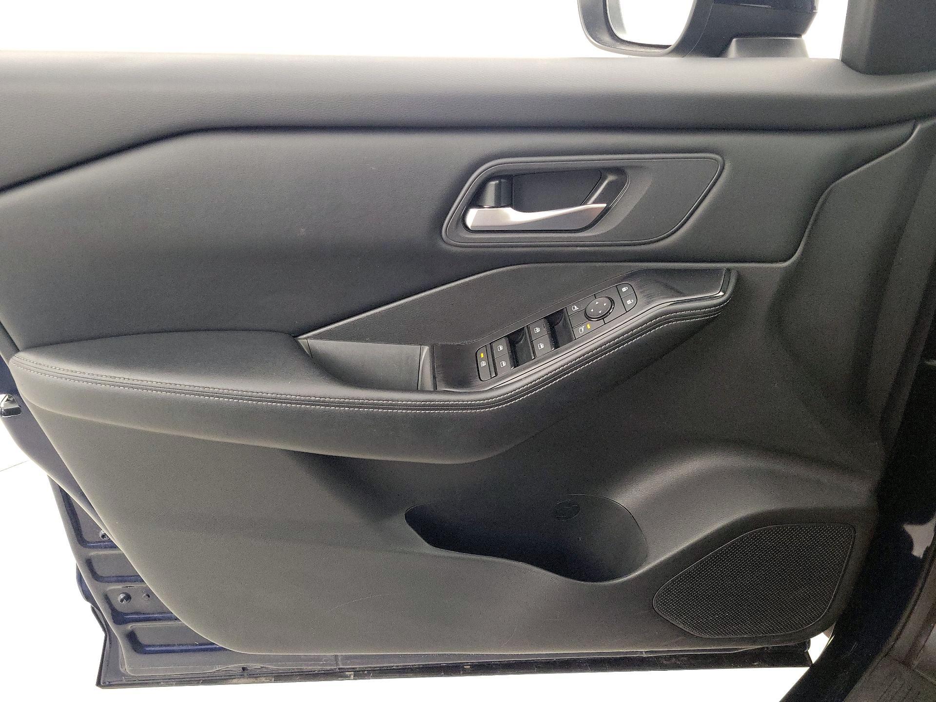 Thumbnail: 2025 Nissan Rogue - 12