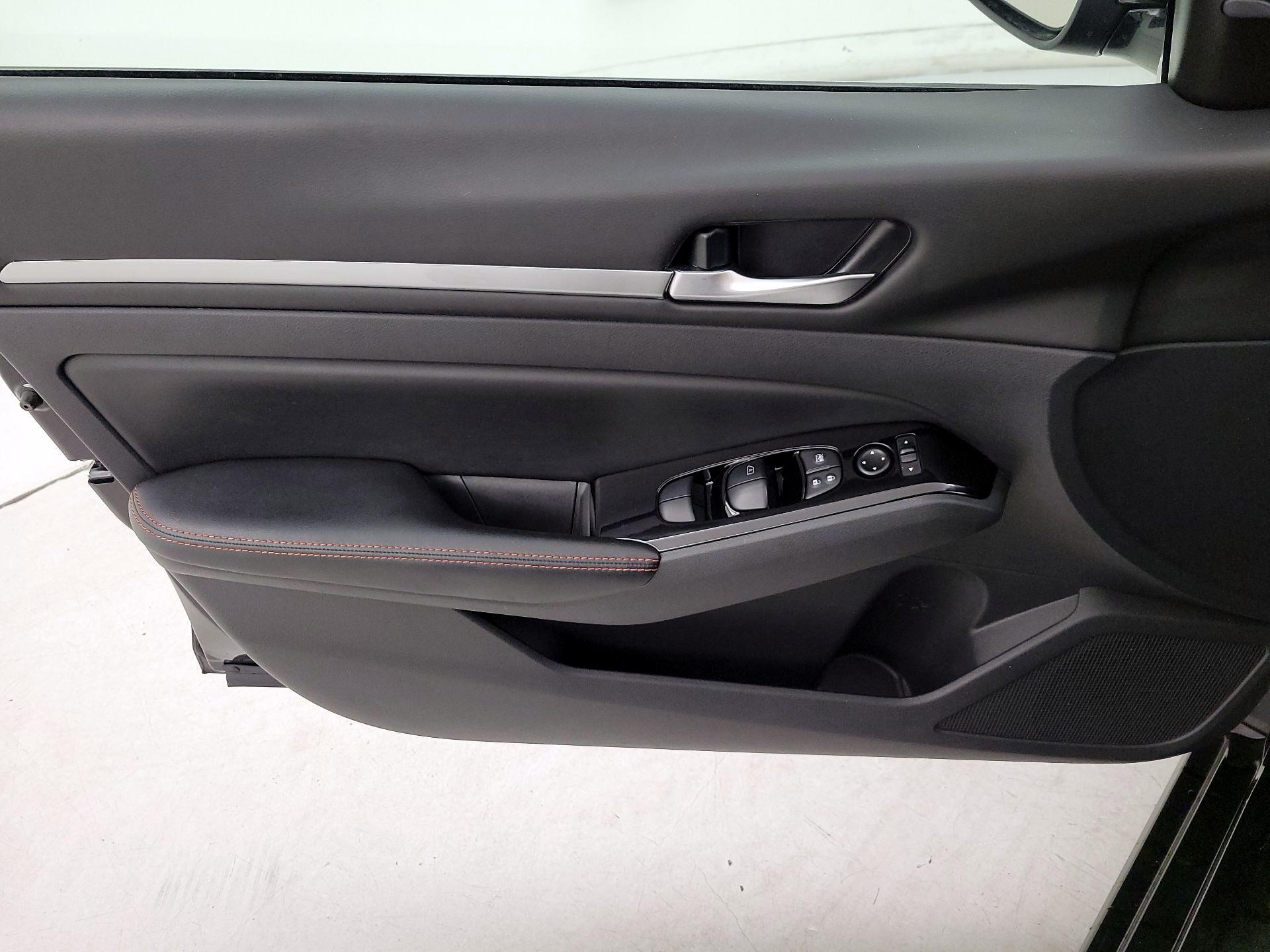 Thumbnail: 2025 Nissan Altima - 12