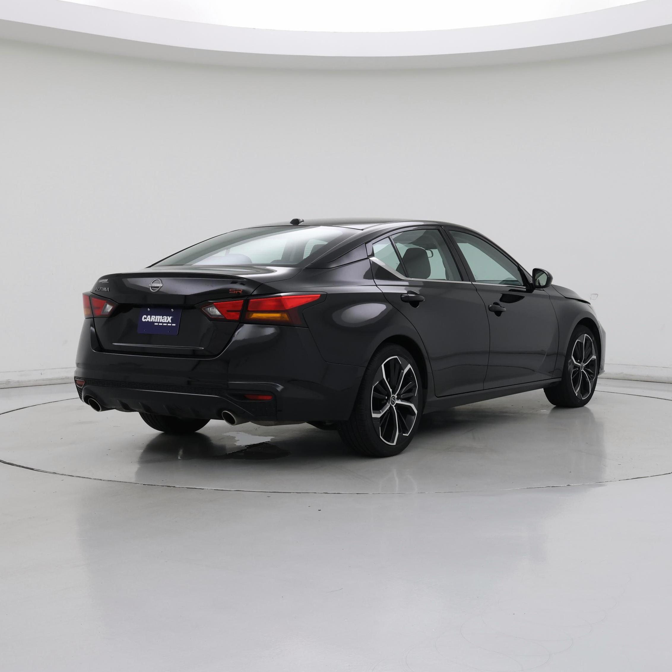 Thumbnail: 2025 Nissan Altima - 8