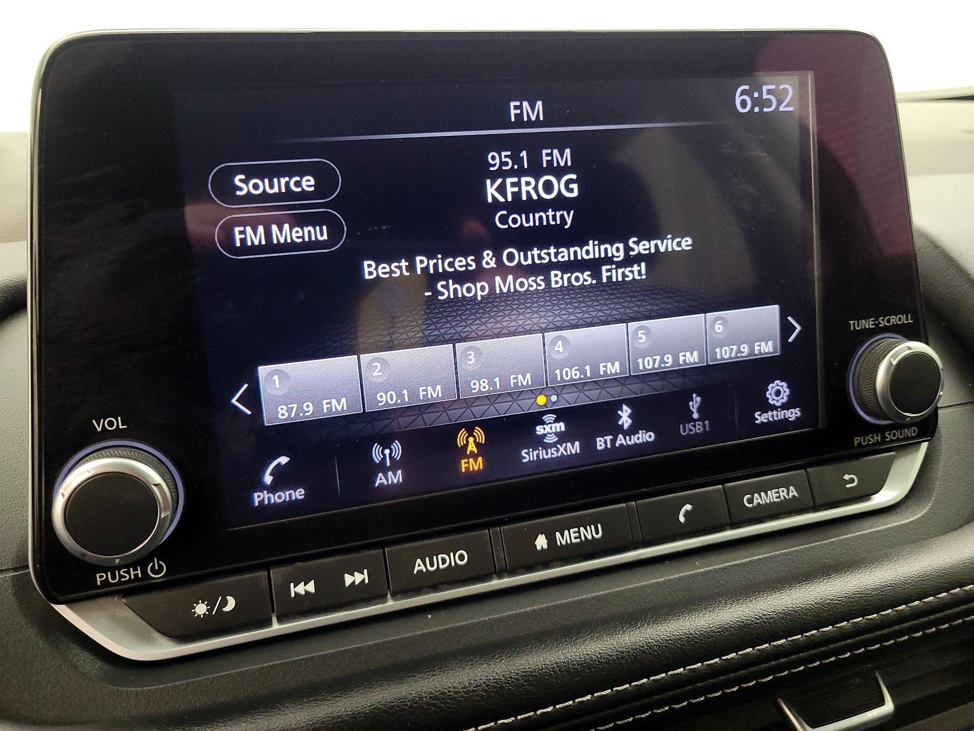 Thumbnail: 2023 Nissan Rogue - 15