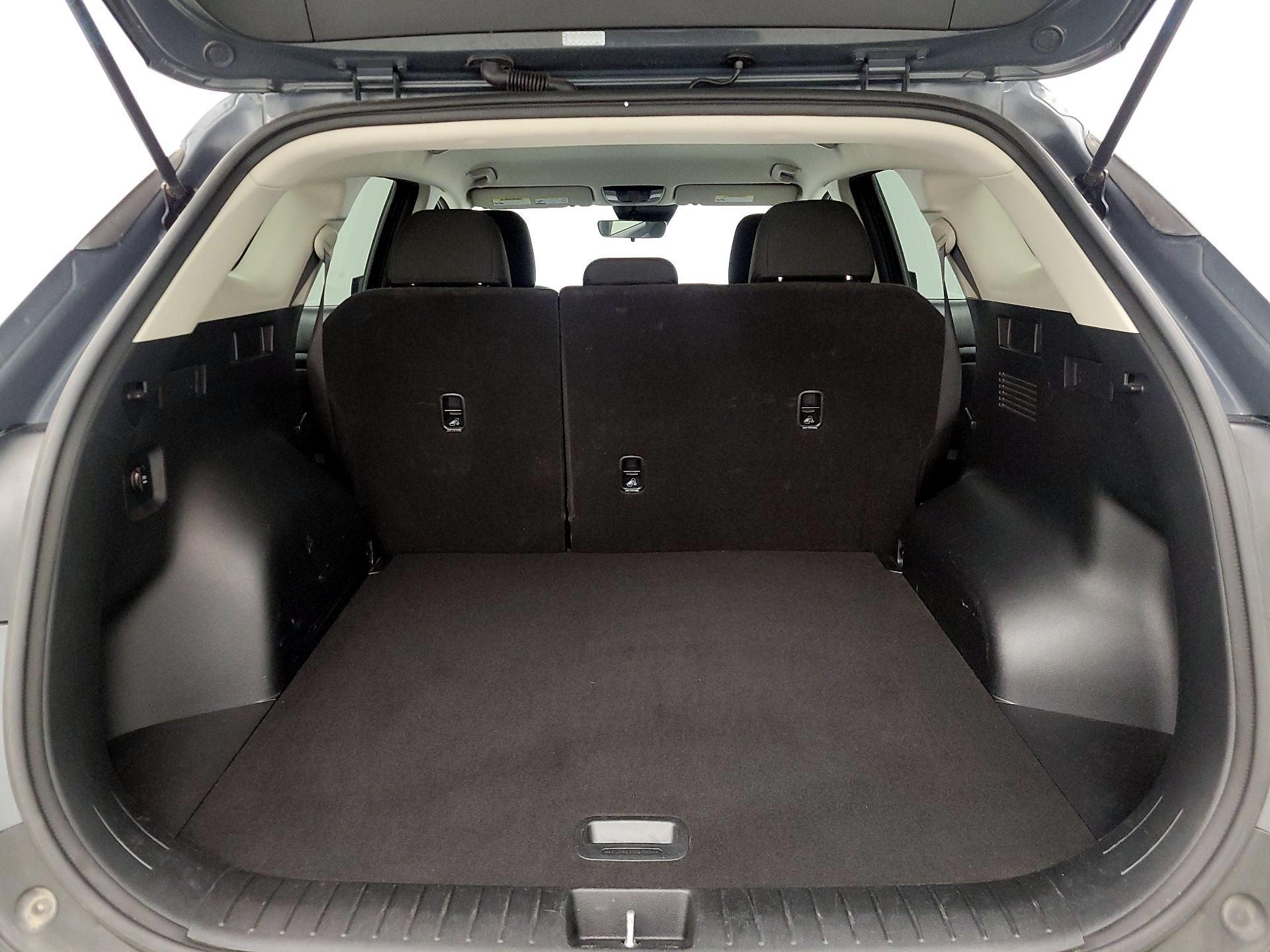 Thumbnail: 2025 Kia Sportage - 19