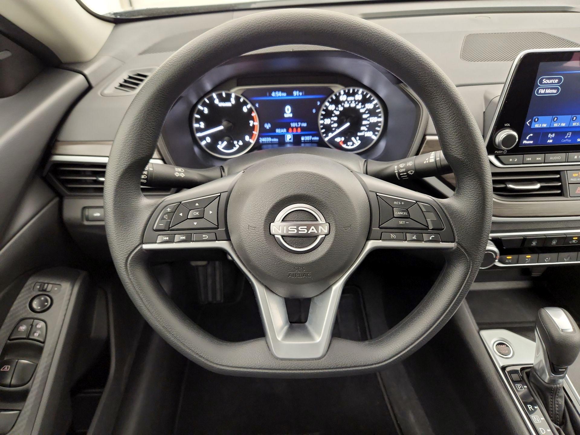 Thumbnail: 2025 Nissan Altima - 10
