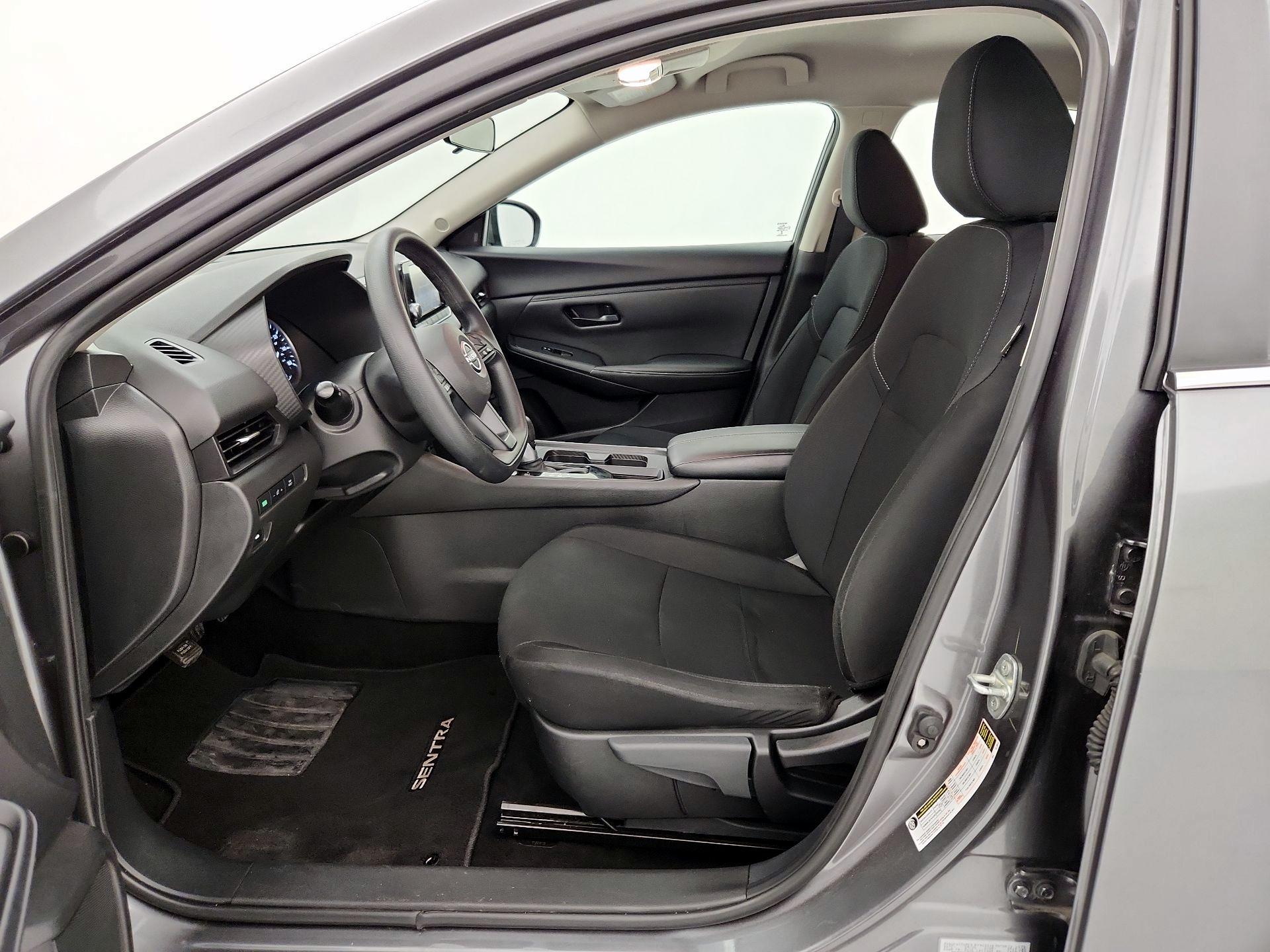 Thumbnail: 2025 Nissan Sentra - 11