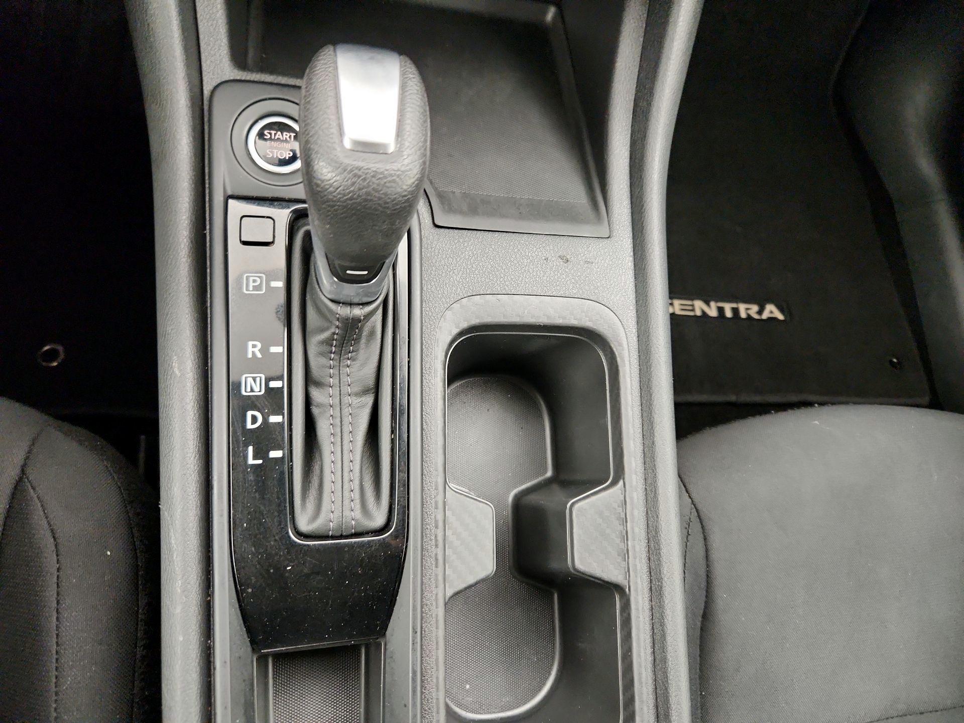 Thumbnail: 2025 Nissan Sentra - 17