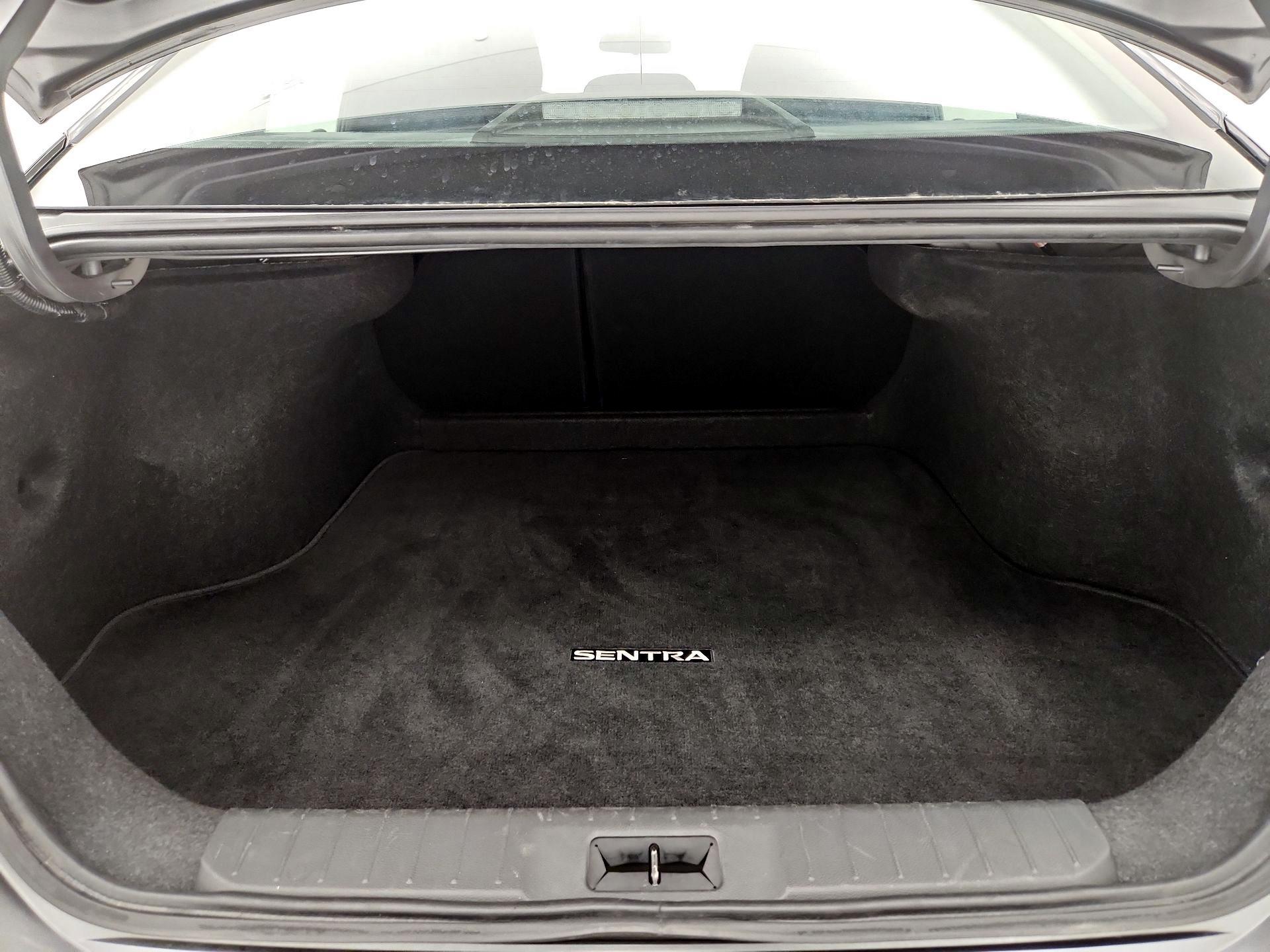 Thumbnail: 2025 Nissan Sentra - 20