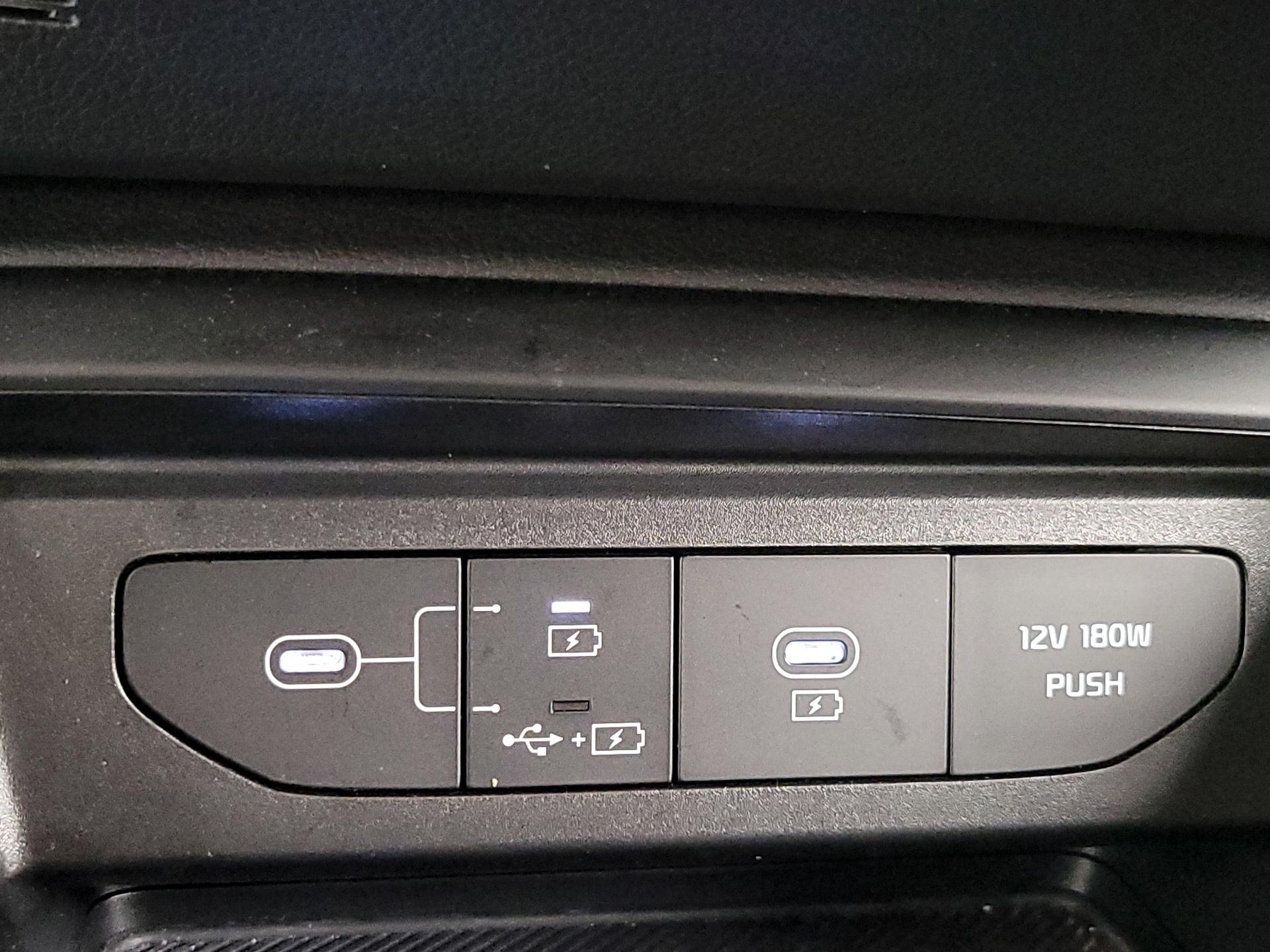 Thumbnail: 2025 Kia K5 - 18