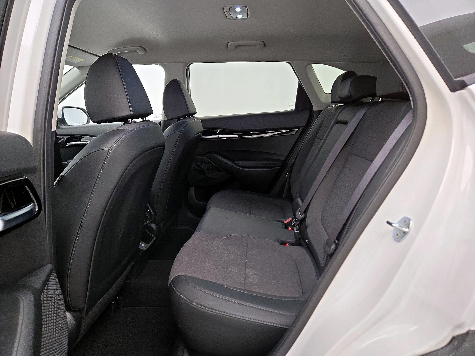 Thumbnail: 2025 Kia Seltos - 19