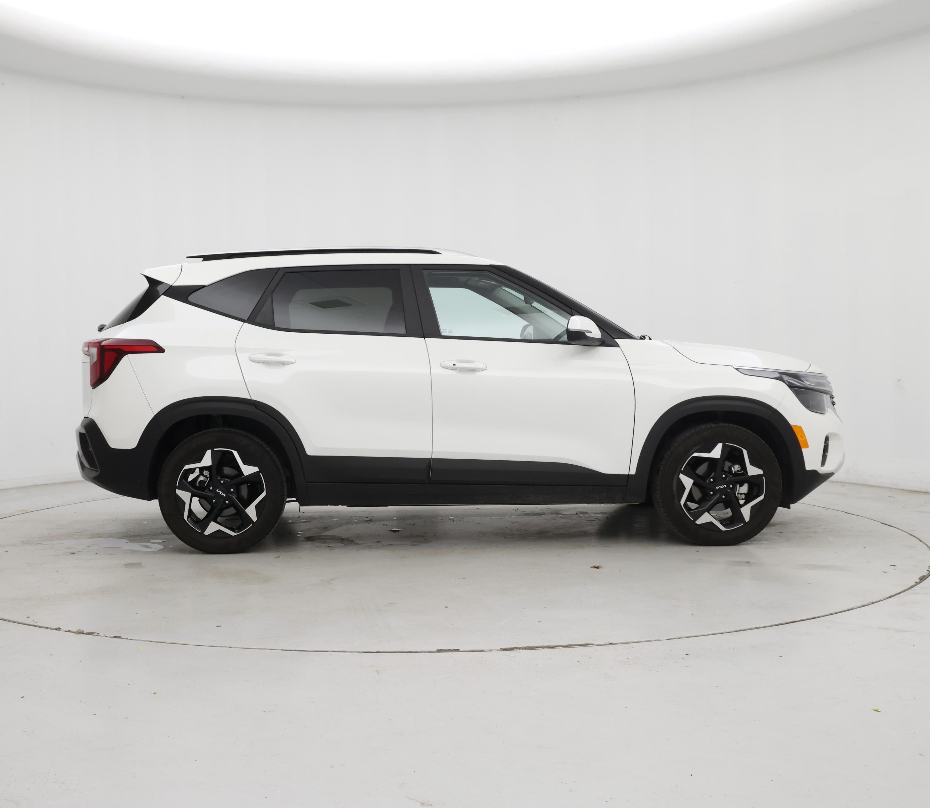 Thumbnail: 2025 Kia Seltos - 7