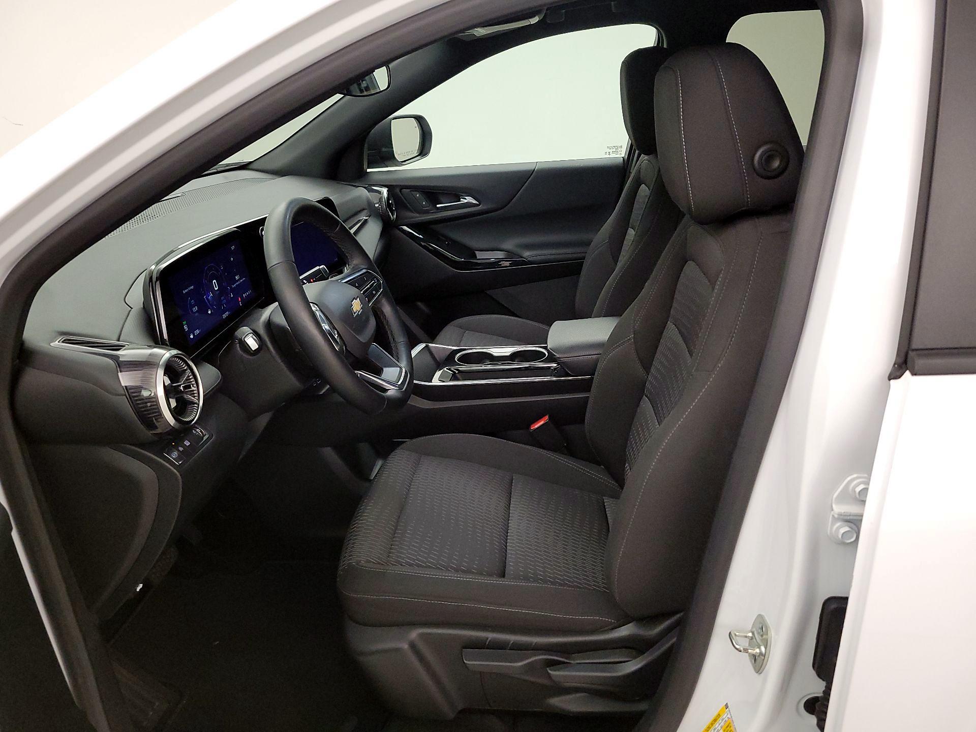 Thumbnail: 2025 Chevrolet Equinox - 11