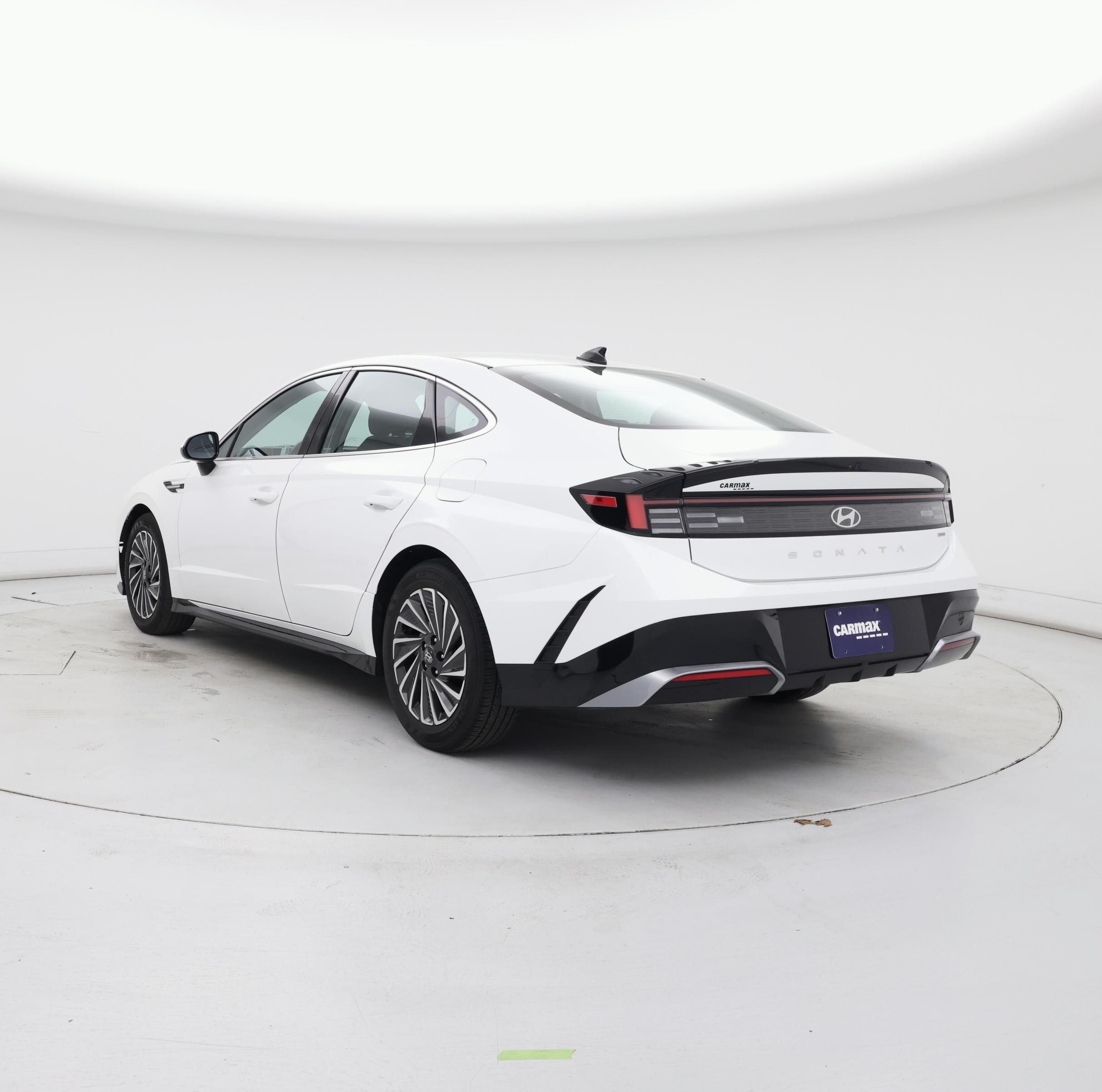 Thumbnail: 2025 Hyundai Sonata - 2