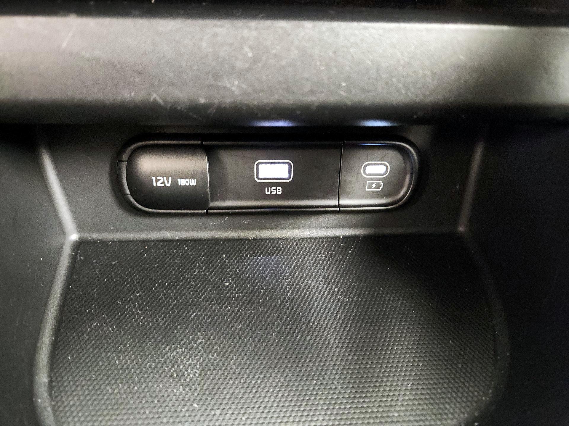 Thumbnail: 2025 Kia Seltos - 19