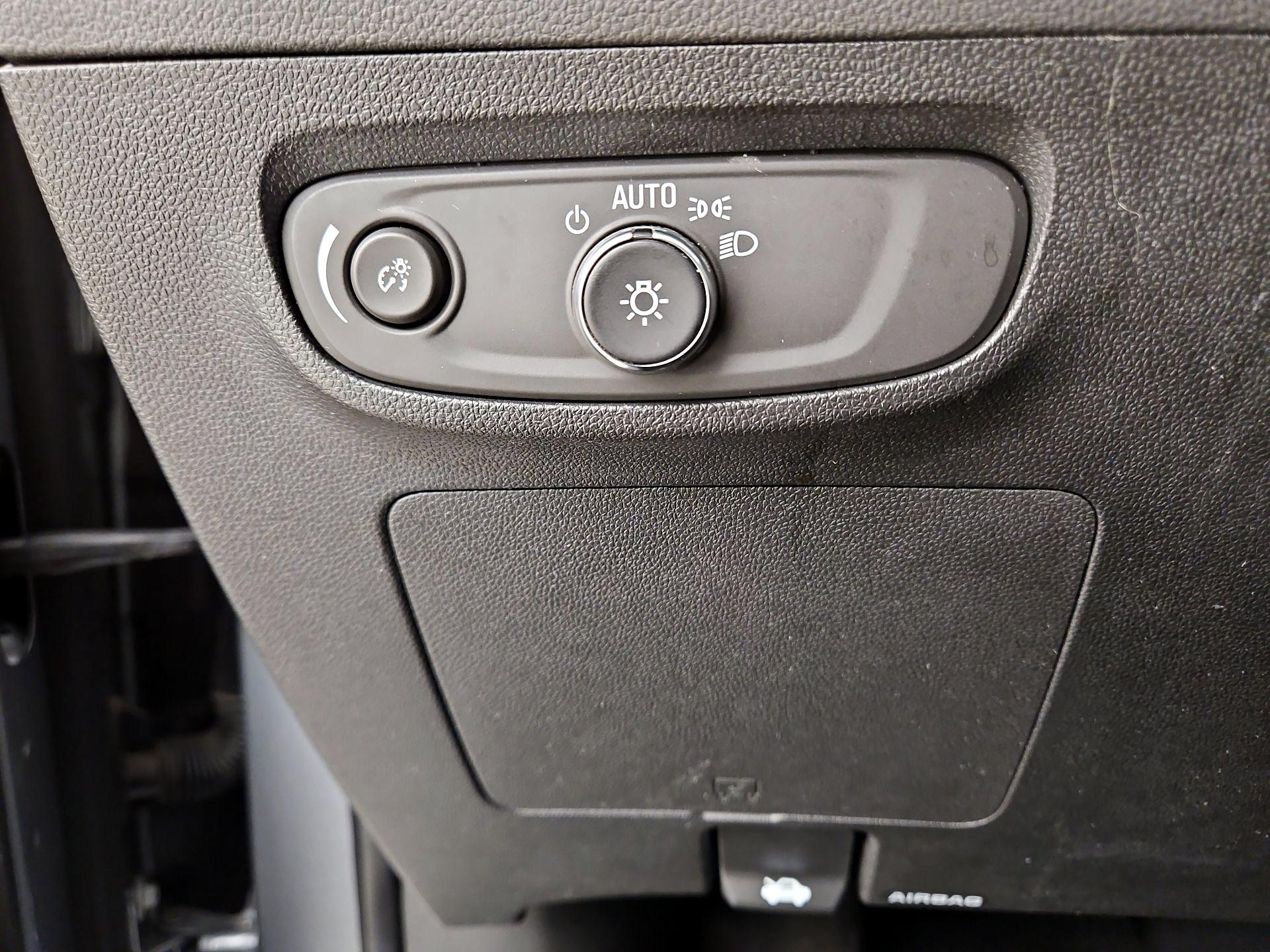 Thumbnail: 2025 Buick Encore GX - 13