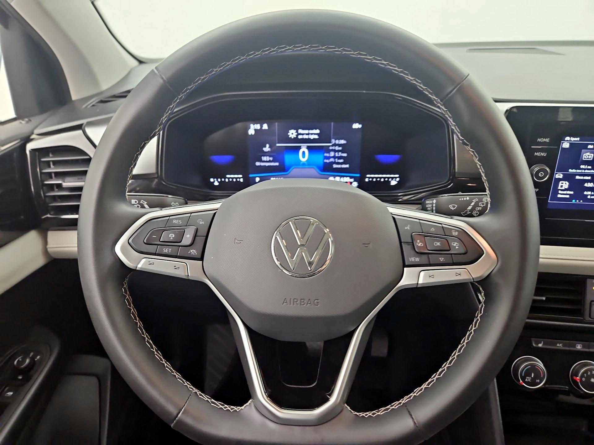 Thumbnail: 2025 Volkswagen Taos - 10