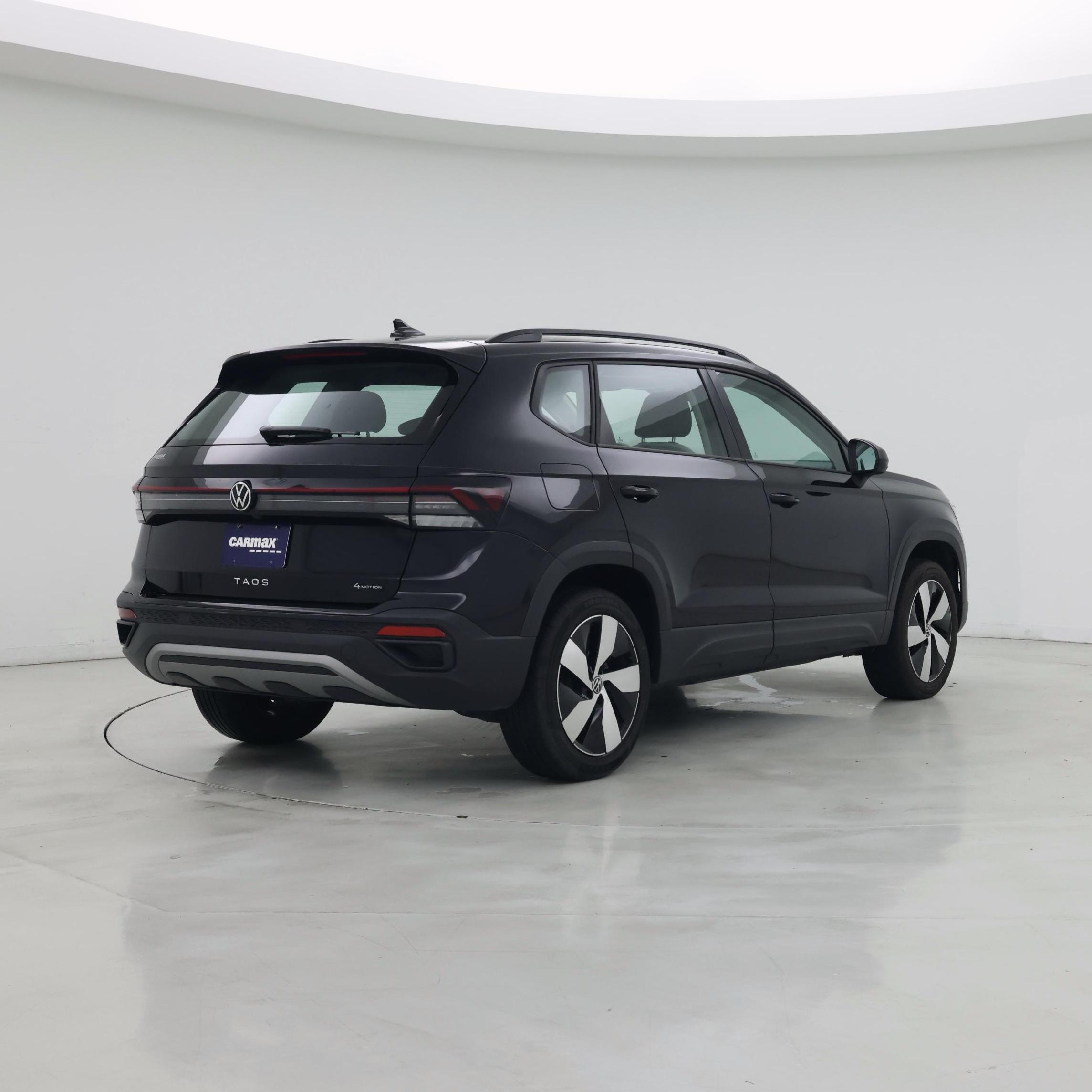 Thumbnail: 2025 Volkswagen Taos - 8