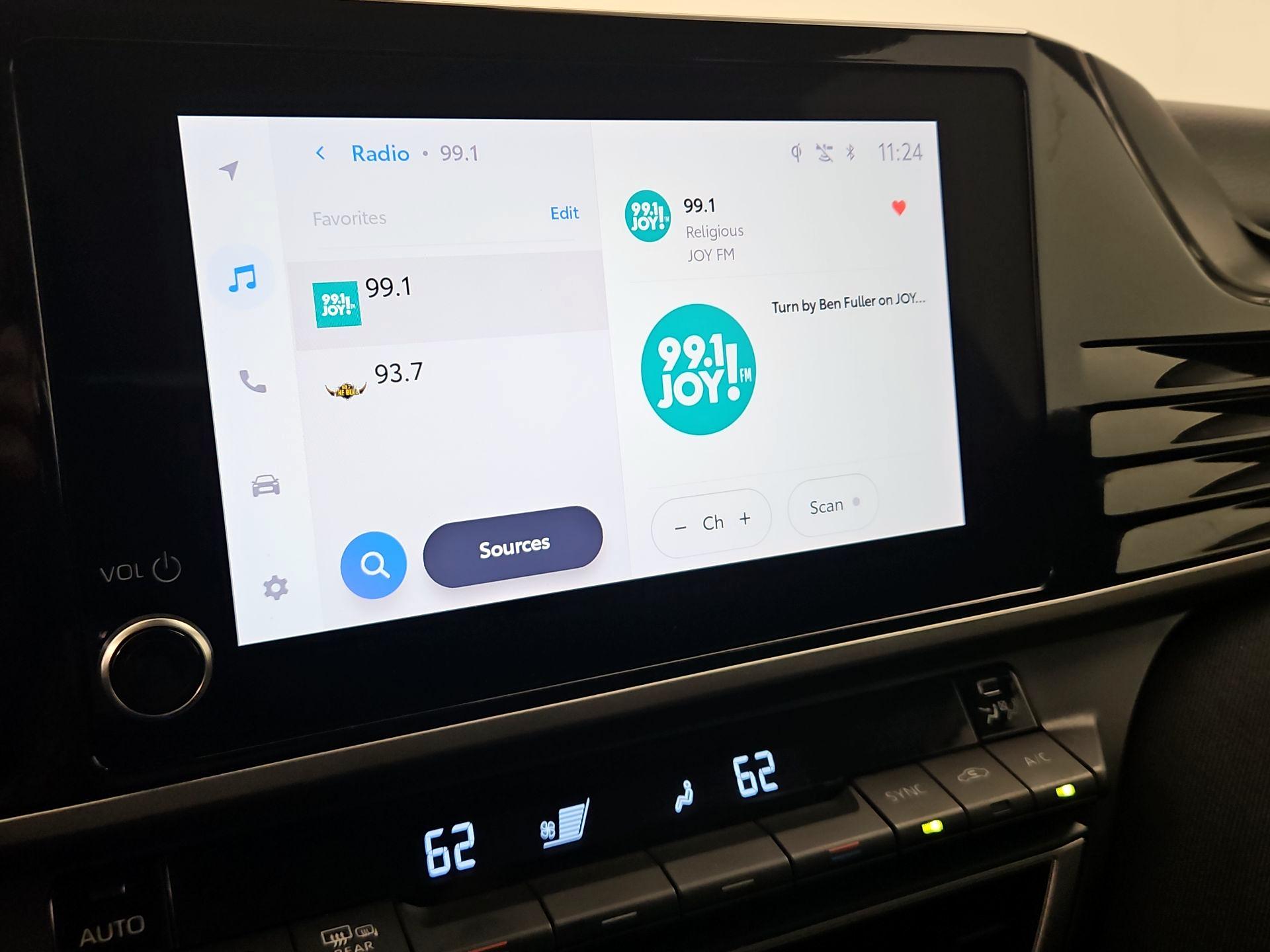 Thumbnail: 2025 Toyota Camry - 15