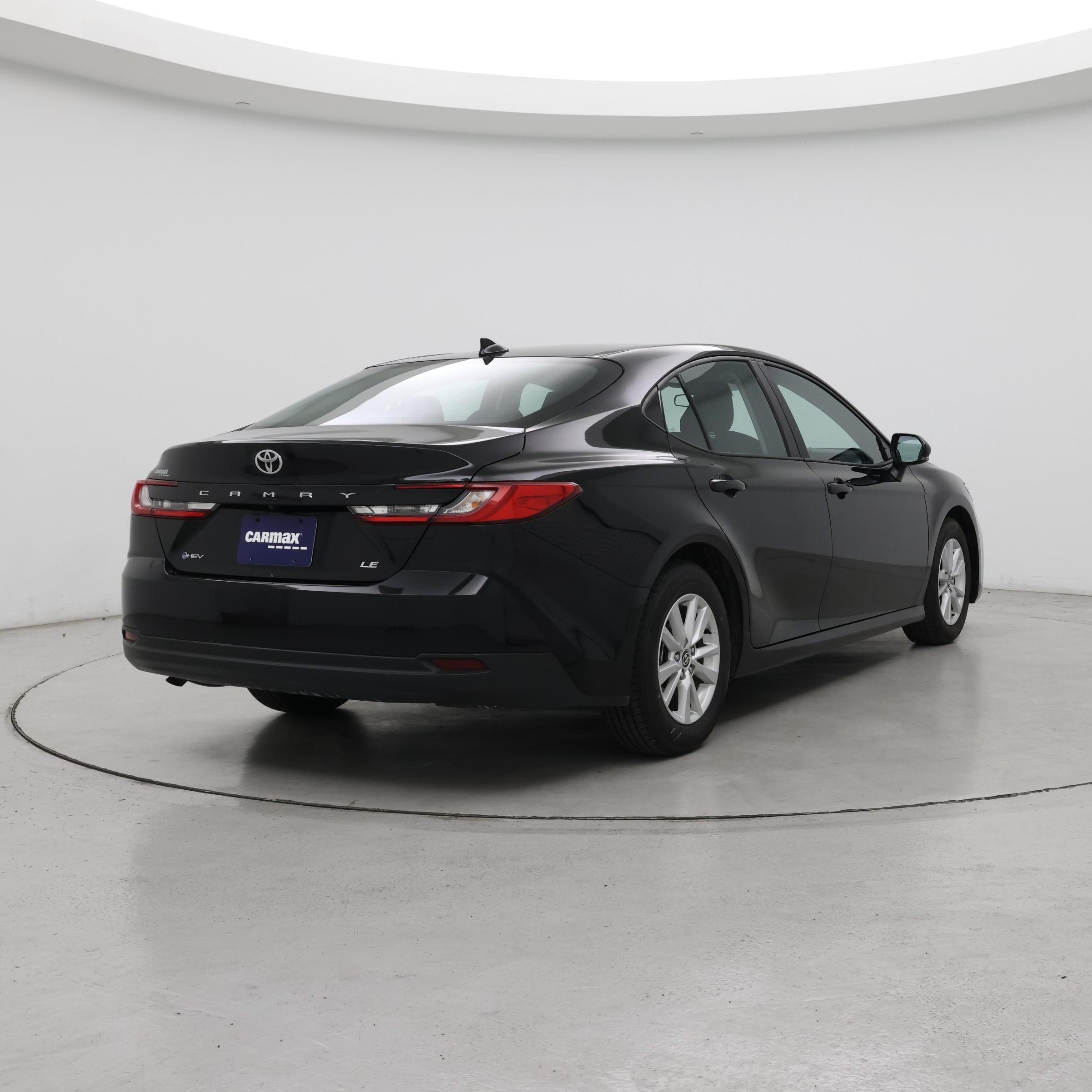 Thumbnail: 2025 Toyota Camry - 8