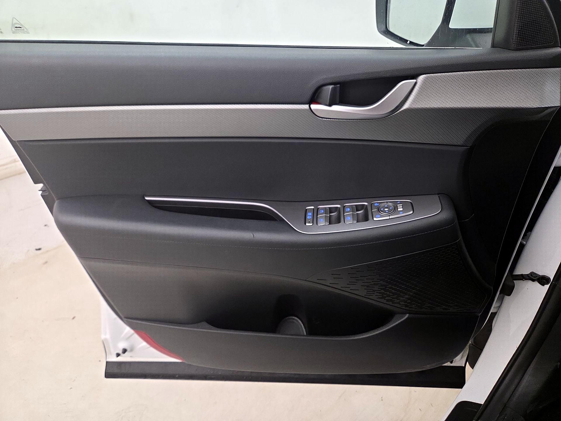 Thumbnail: 2025 Hyundai Palisade - 12