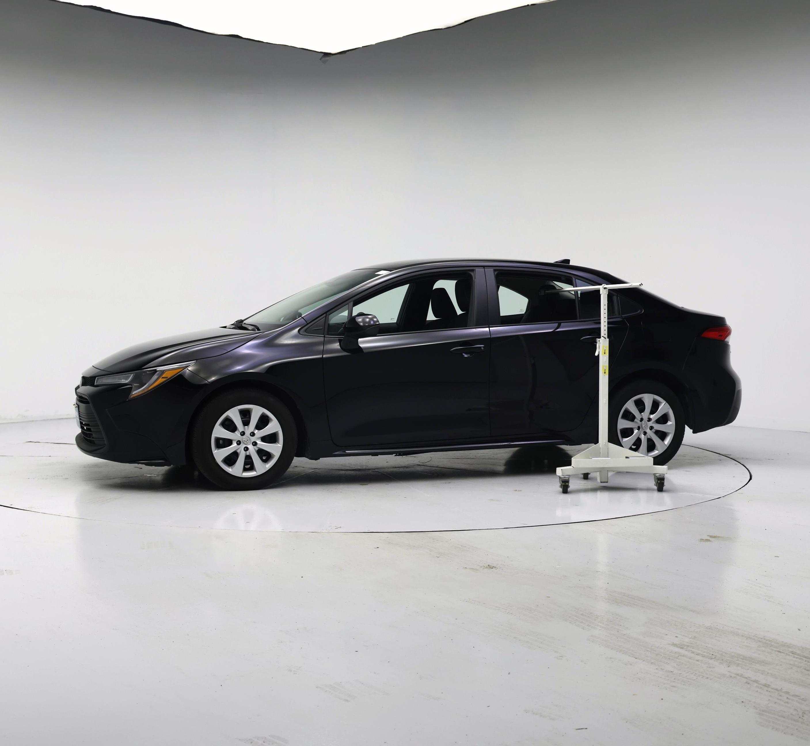 Thumbnail: 2025 Toyota Corolla - 3