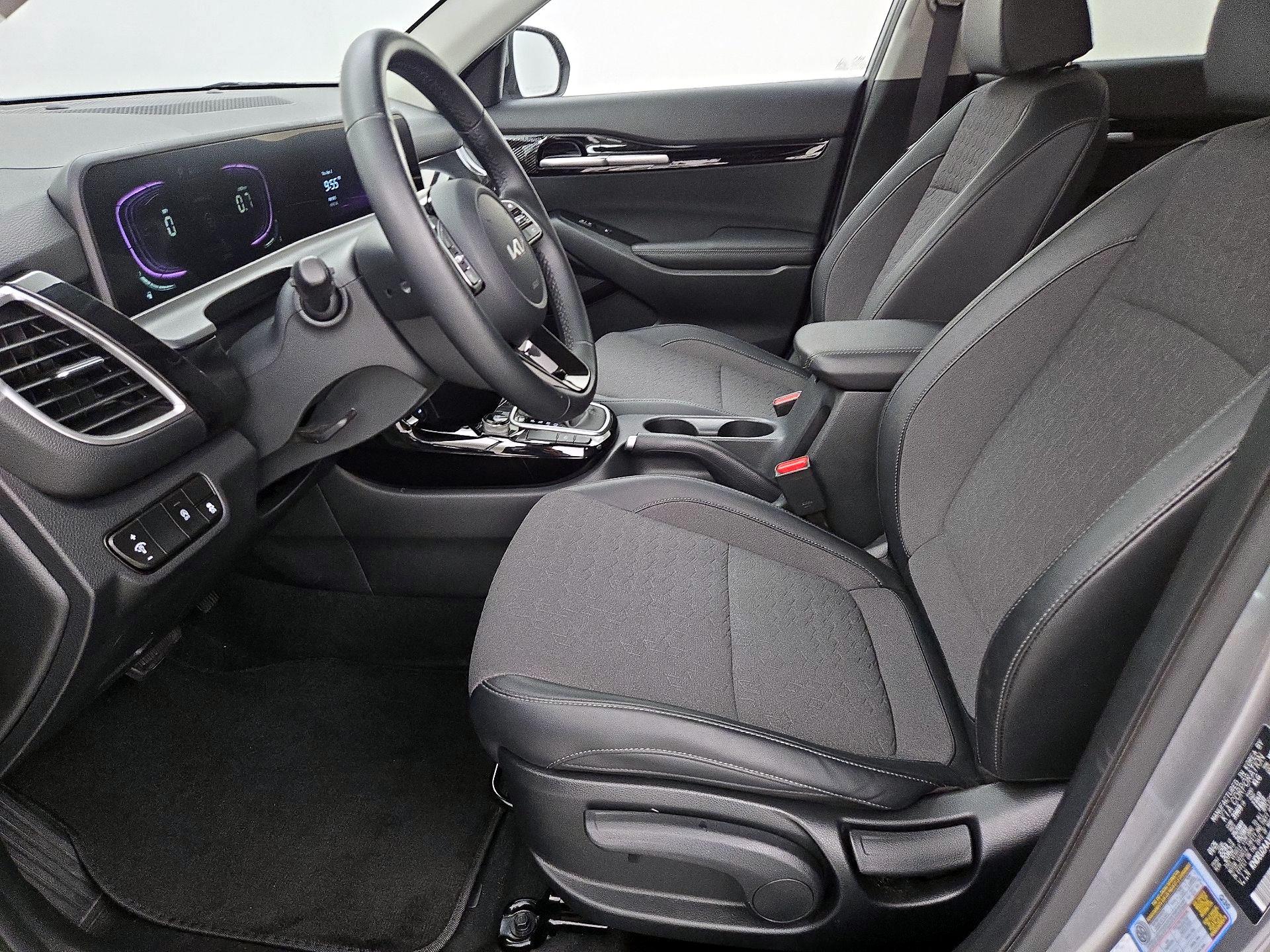 Thumbnail: 2025 Kia Seltos - 11