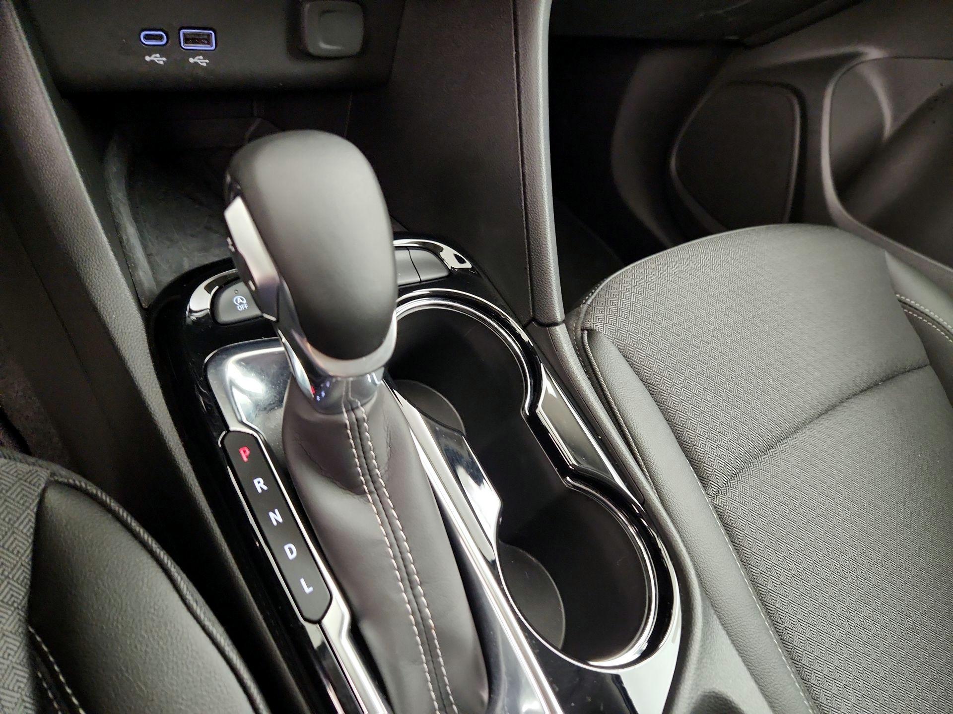 Thumbnail: 2025 Buick Encore GX - 17