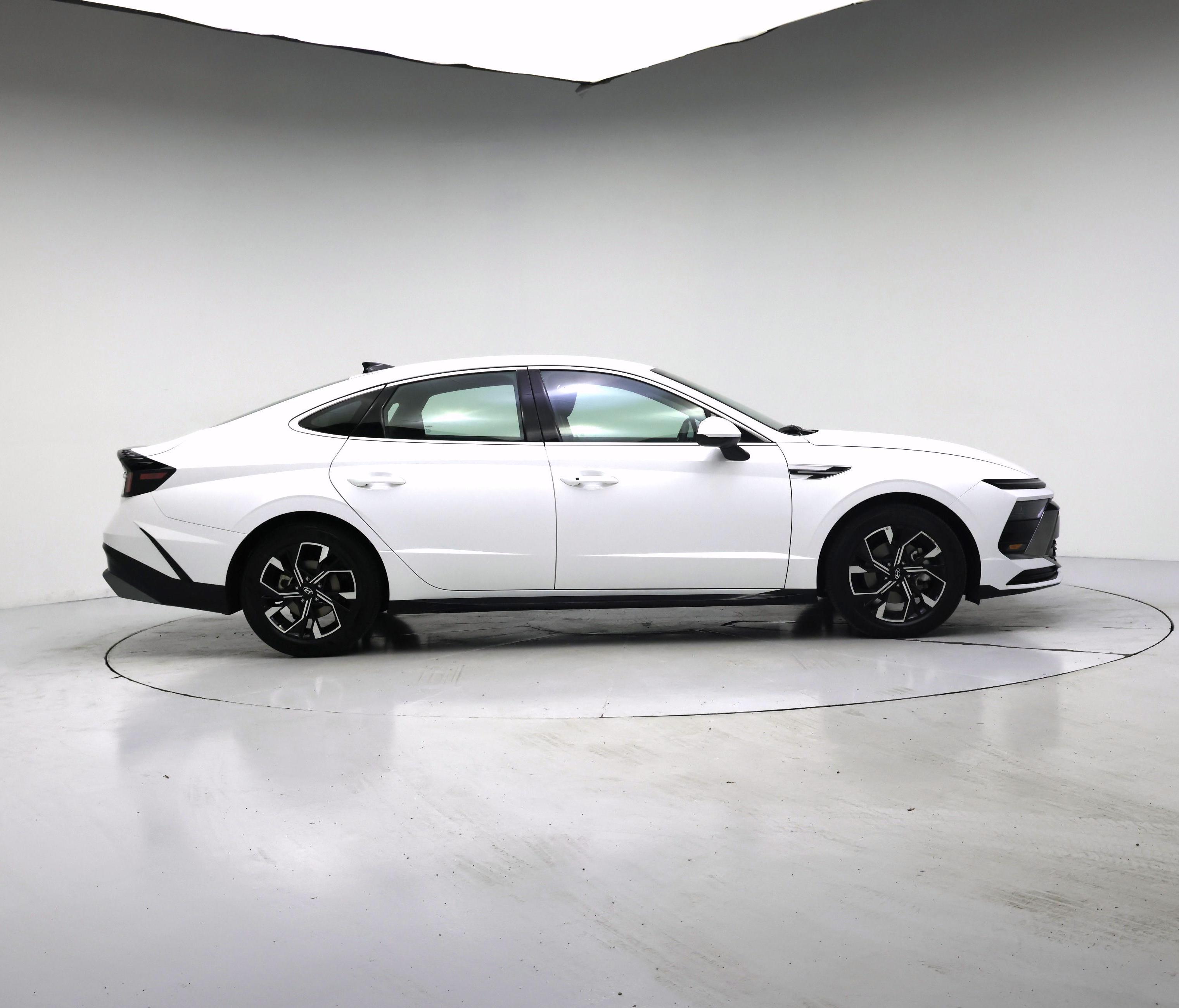 Thumbnail: 2025 Hyundai Sonata - 7