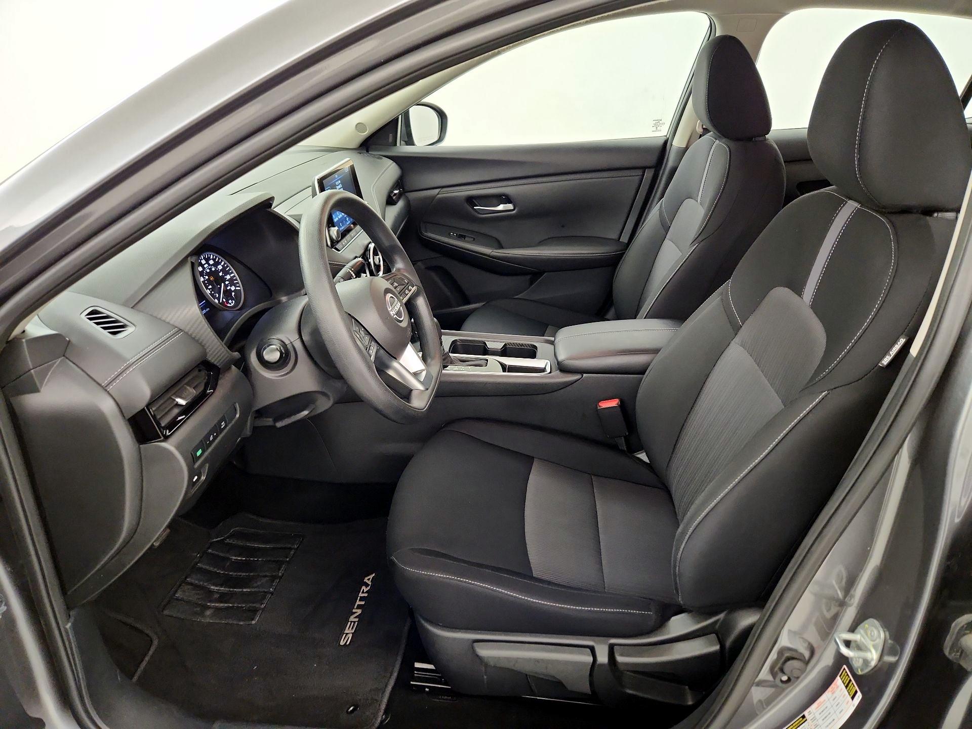 Thumbnail: 2025 Nissan Sentra - 11