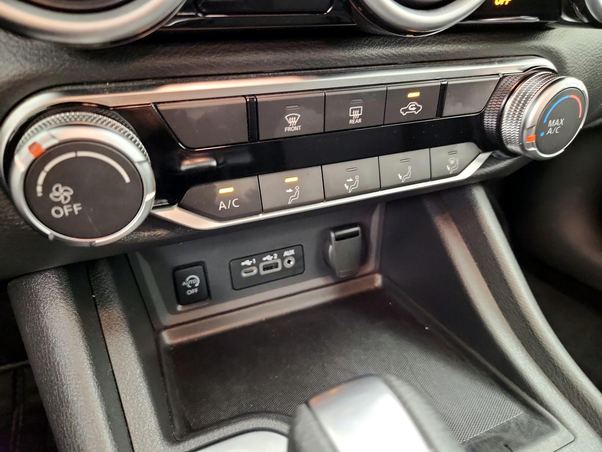 Thumbnail: 2025 Nissan Sentra - 16