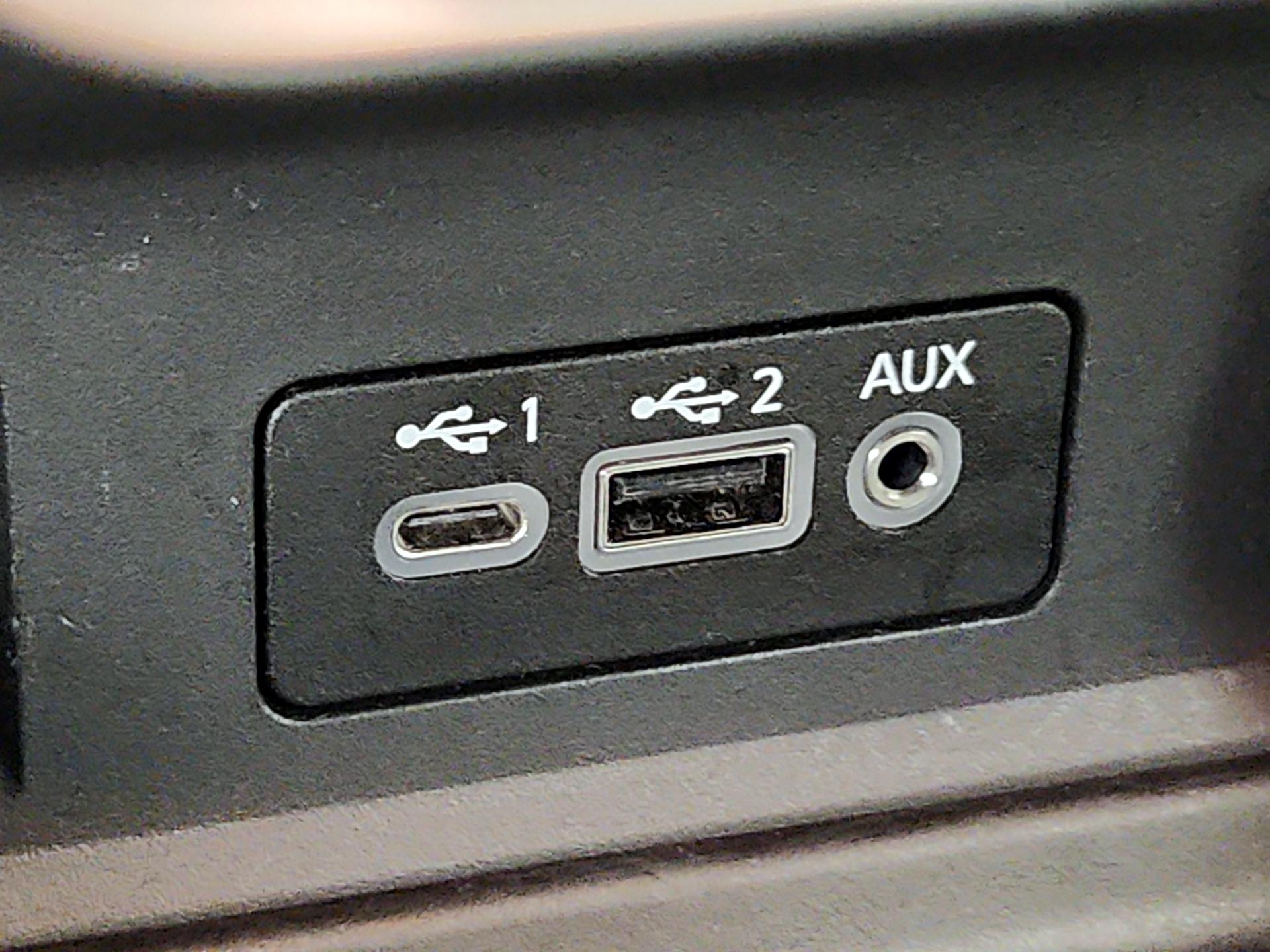 Thumbnail: 2025 Nissan Sentra - 18