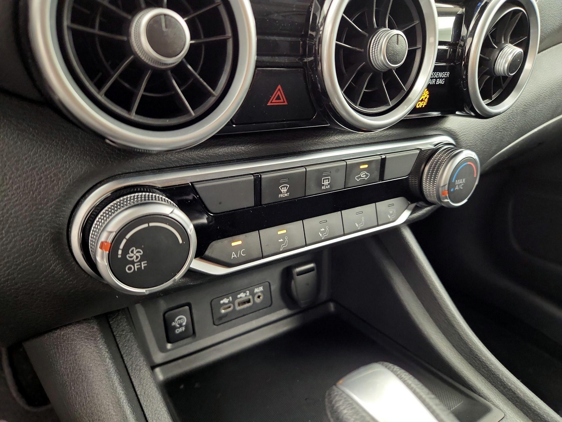 Thumbnail: 2024 Nissan Sentra - 16