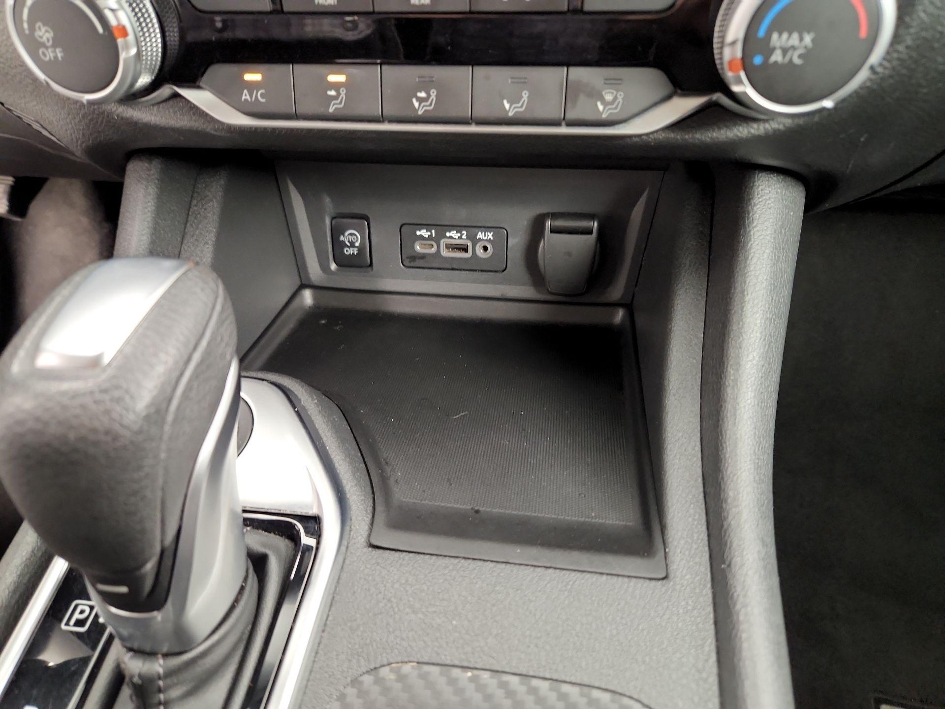 Thumbnail: 2024 Nissan Sentra - 18