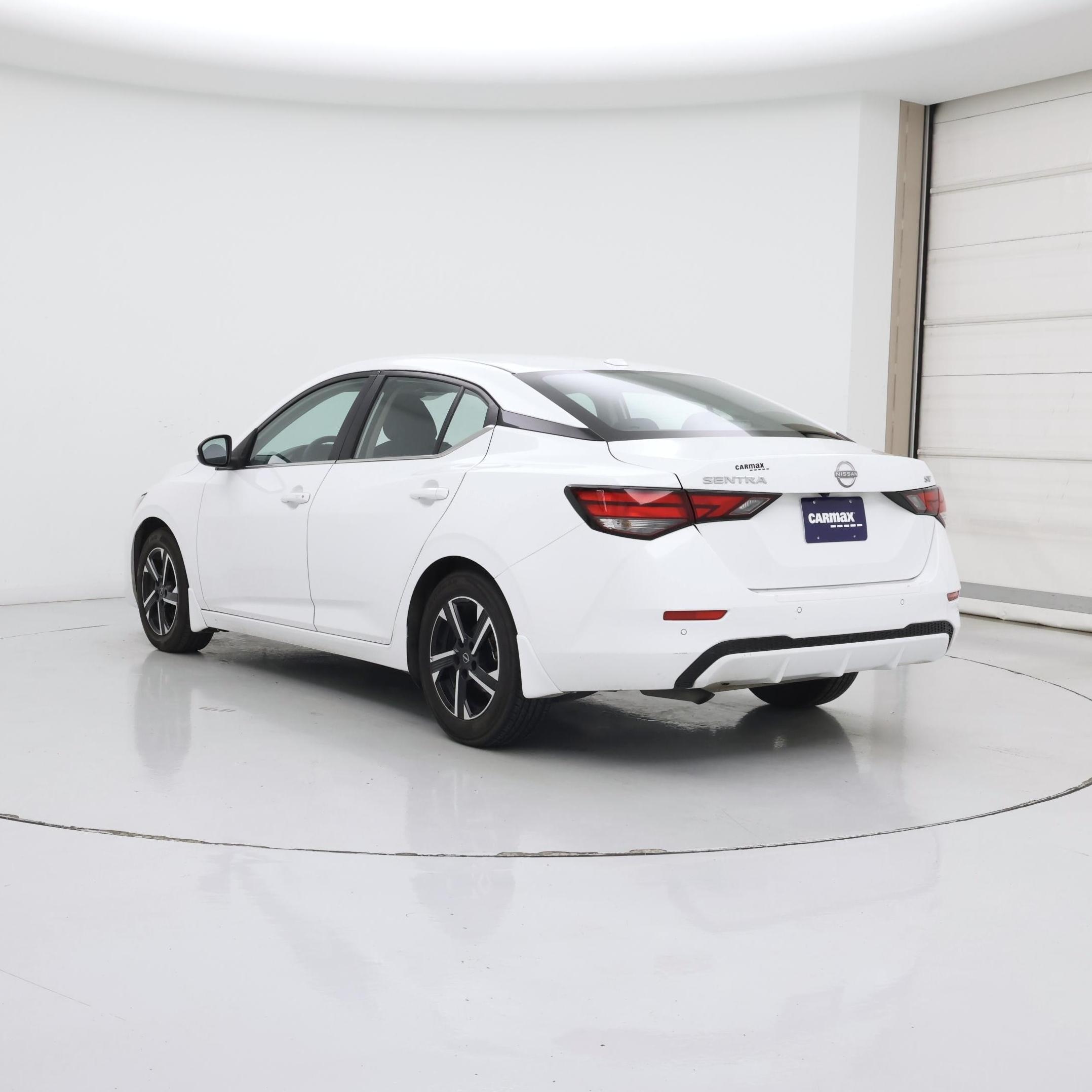 Thumbnail: 2024 Nissan Sentra - 2