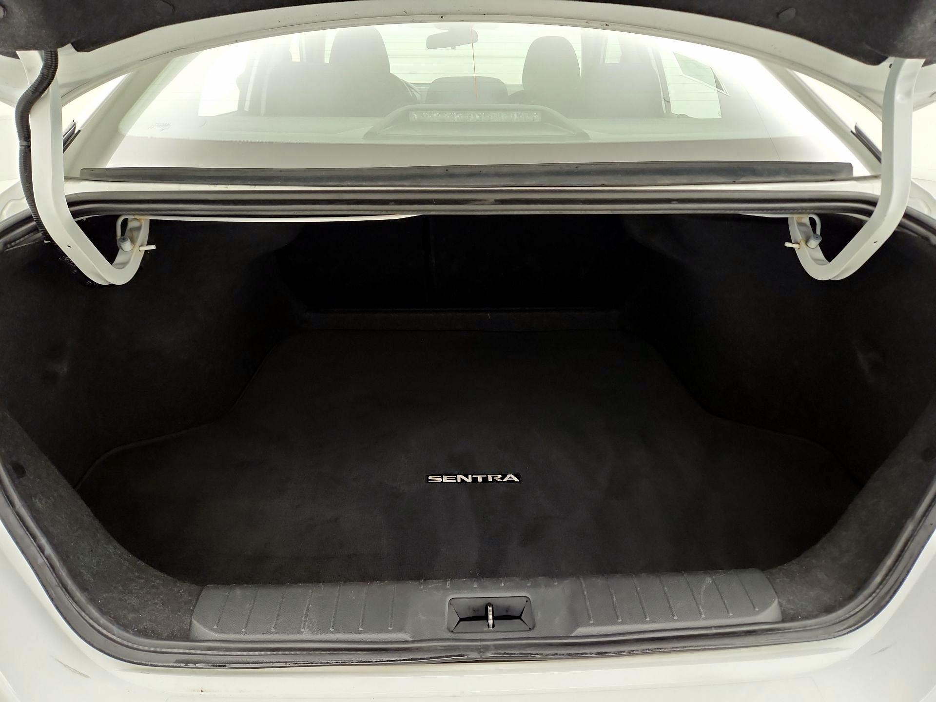 Thumbnail: 2024 Nissan Sentra - 20