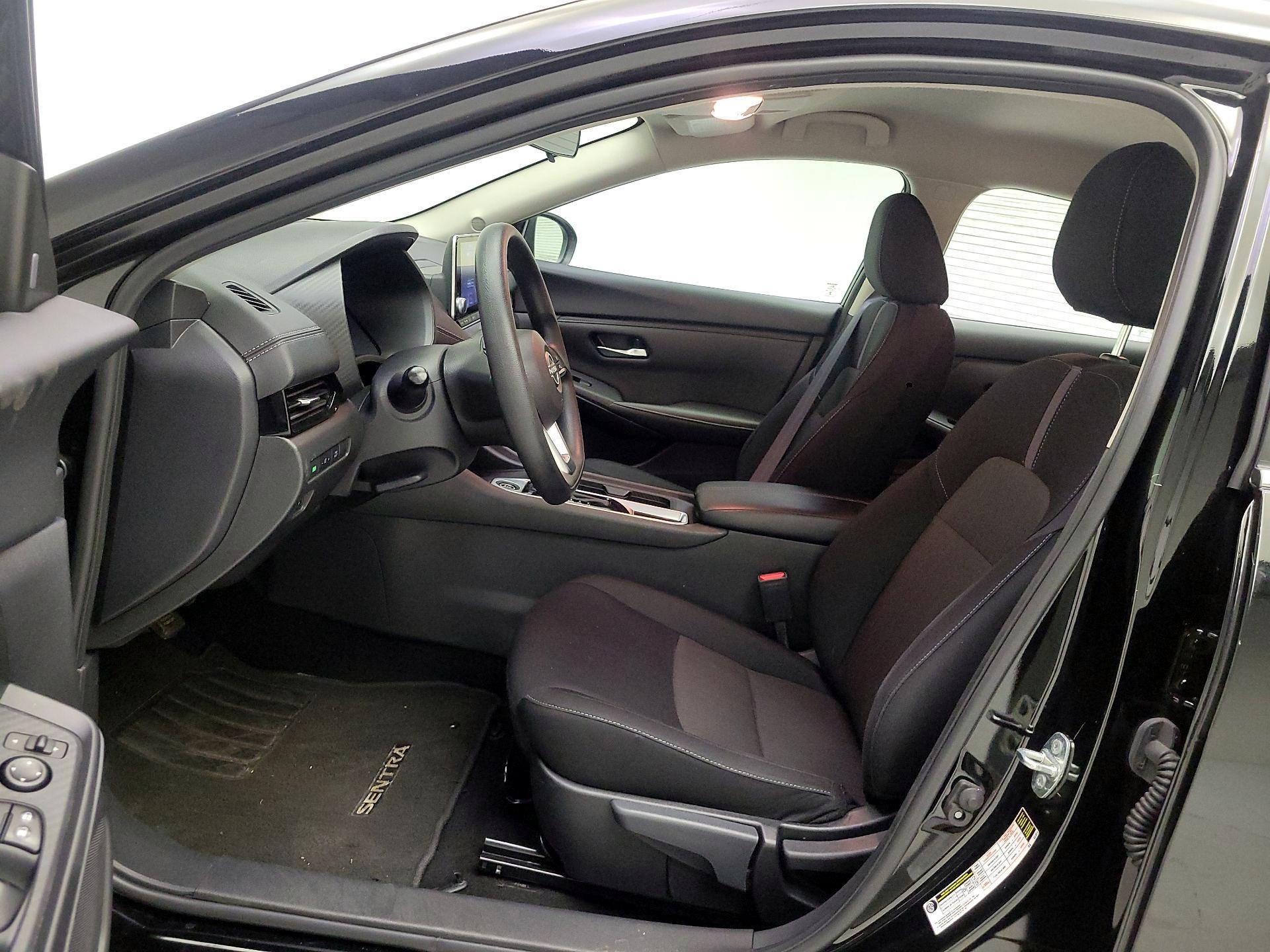 Thumbnail: 2024 Nissan Sentra - 11