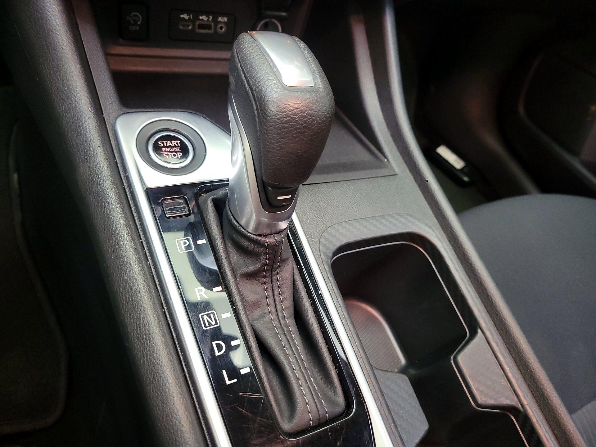 Thumbnail: 2024 Nissan Sentra - 17