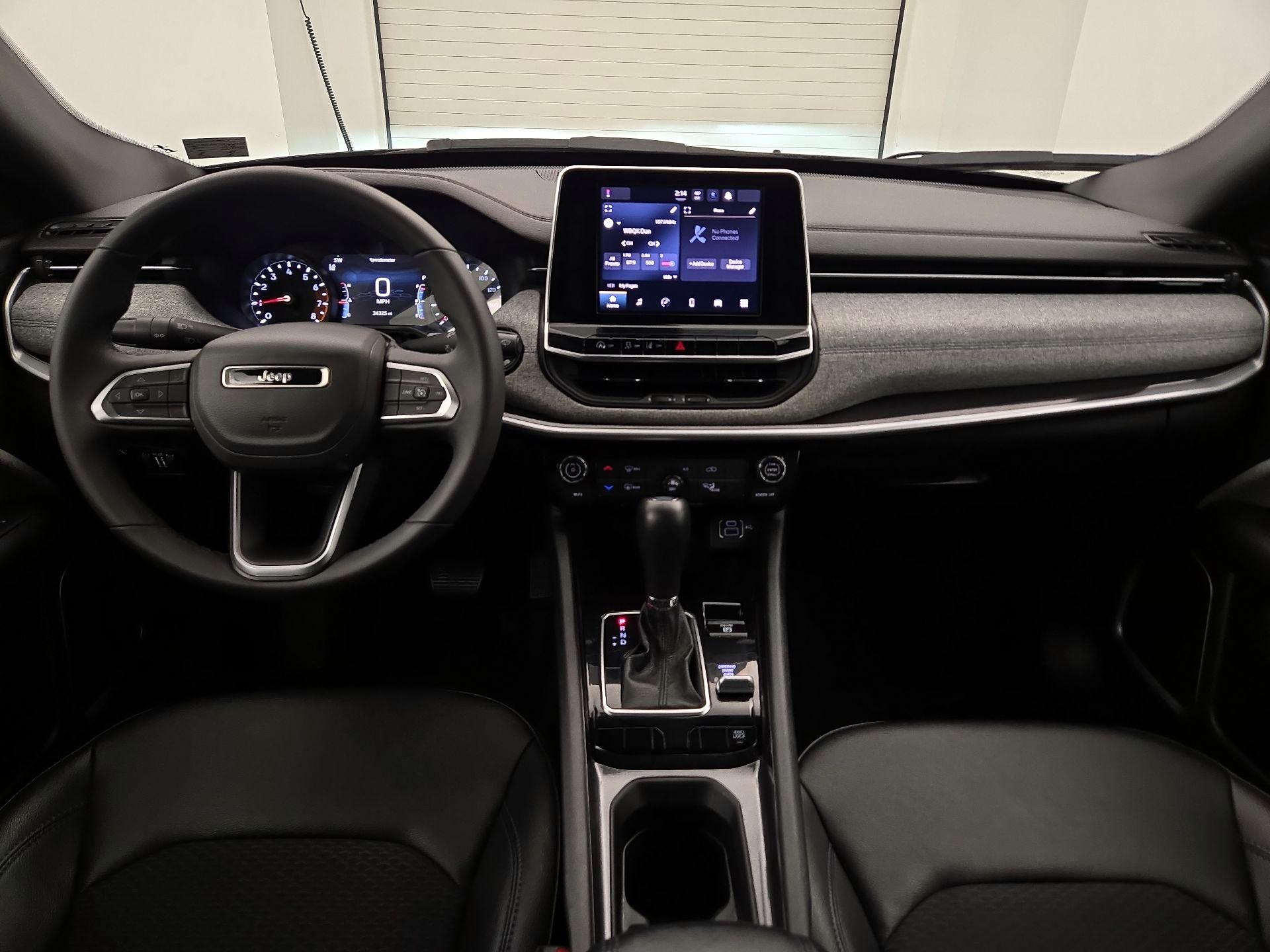 Thumbnail: 2025 Jeep Compass - 9