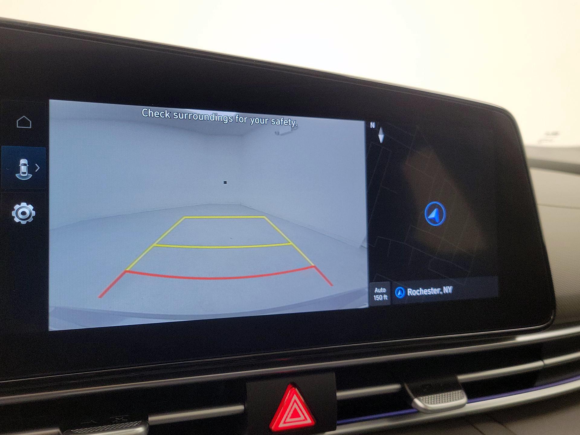 Thumbnail: 2025 Hyundai Elantra - 15