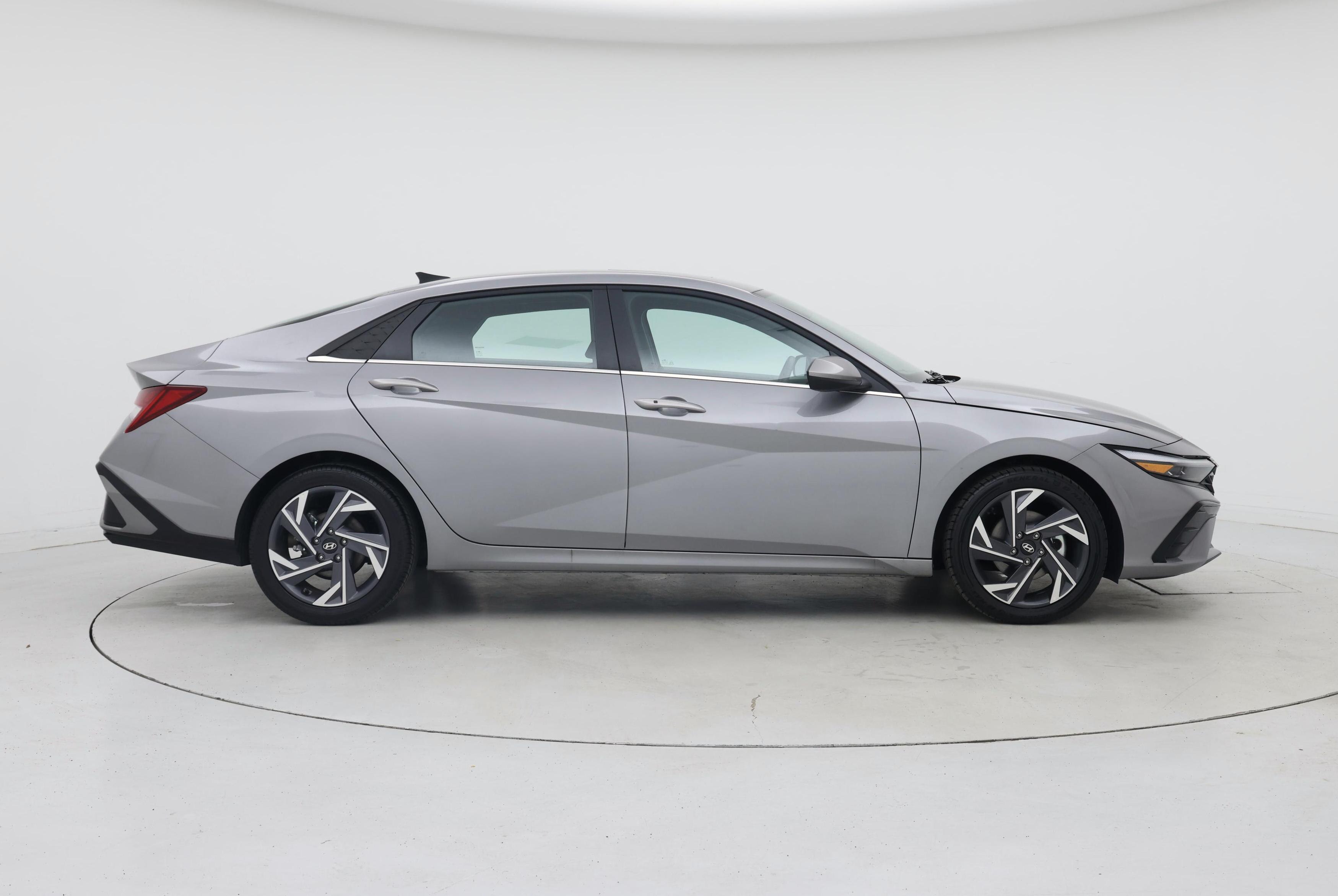 Thumbnail: 2025 Hyundai Elantra - 7