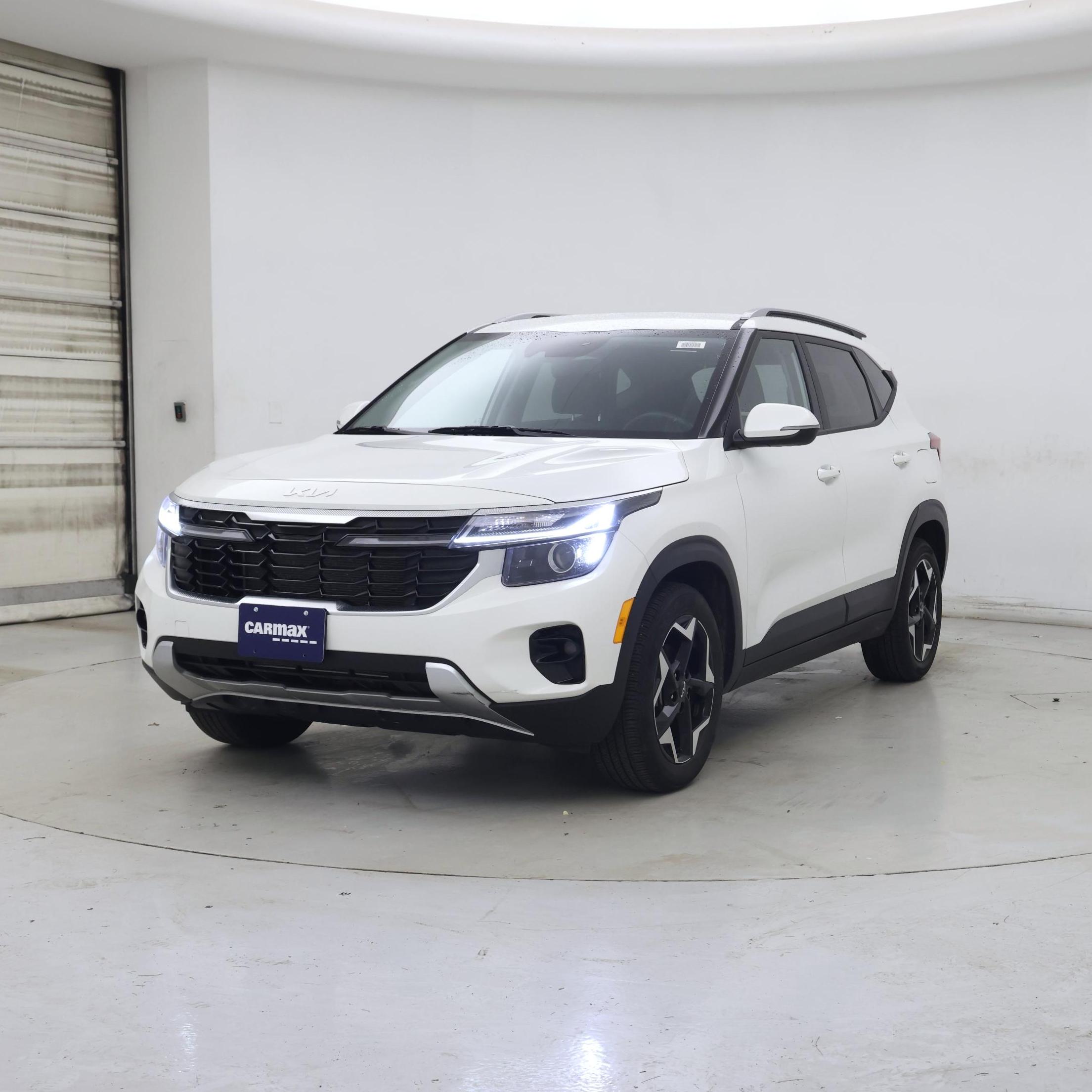 Thumbnail: 2025 Kia Seltos - 4