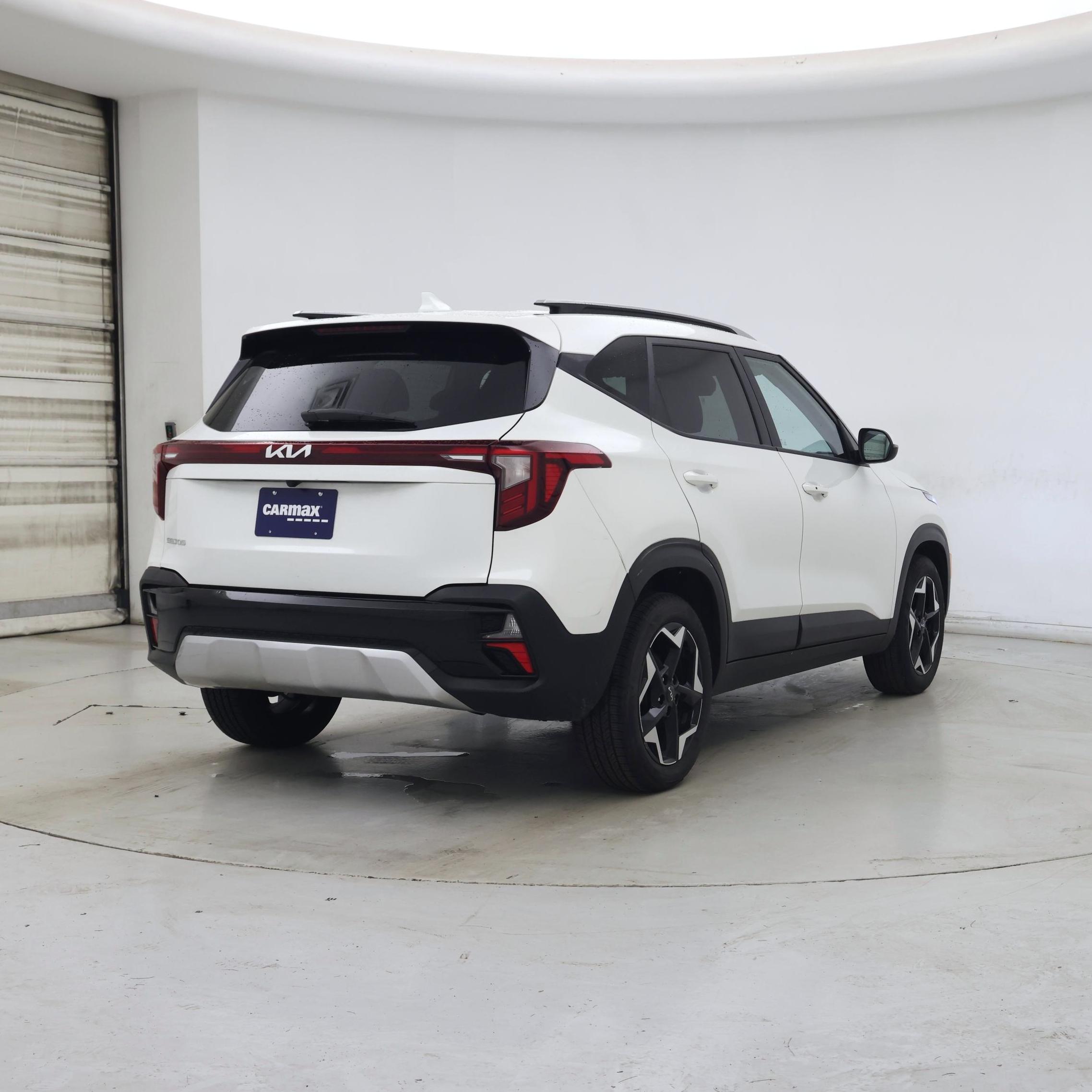 Thumbnail: 2025 Kia Seltos - 8