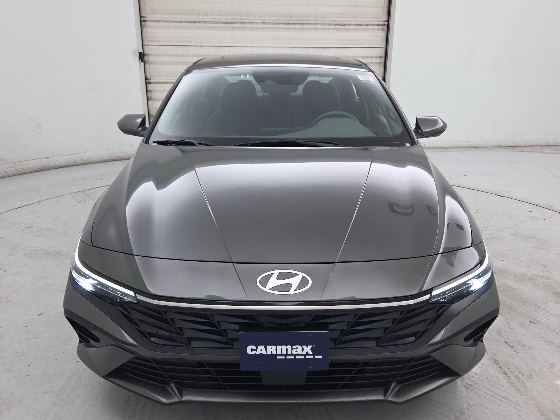 Thumbnail: 2025 Hyundai Elantra - 2