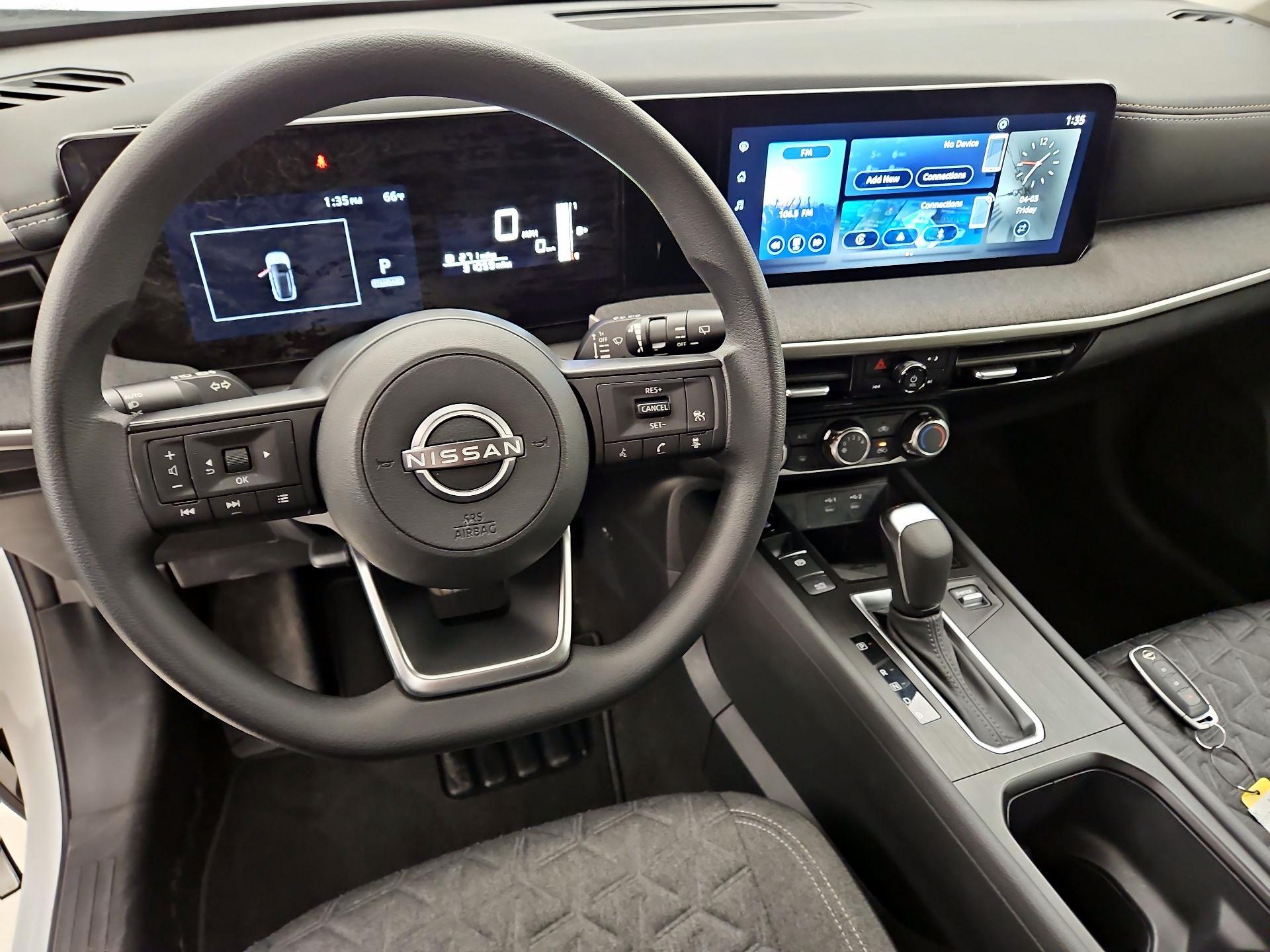 Thumbnail: 2025 Nissan Kicks - 9