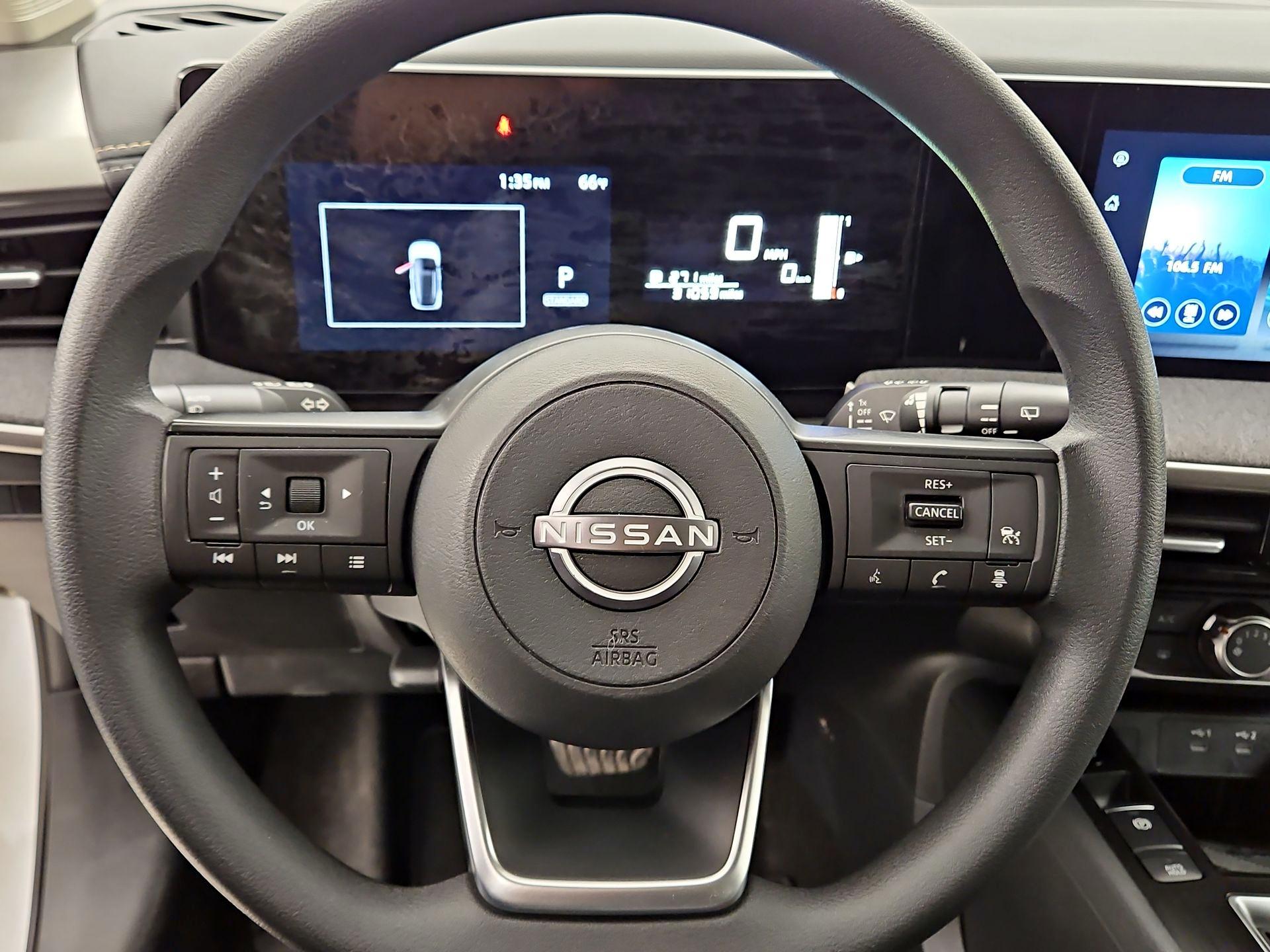 Thumbnail: 2025 Nissan Kicks - 10