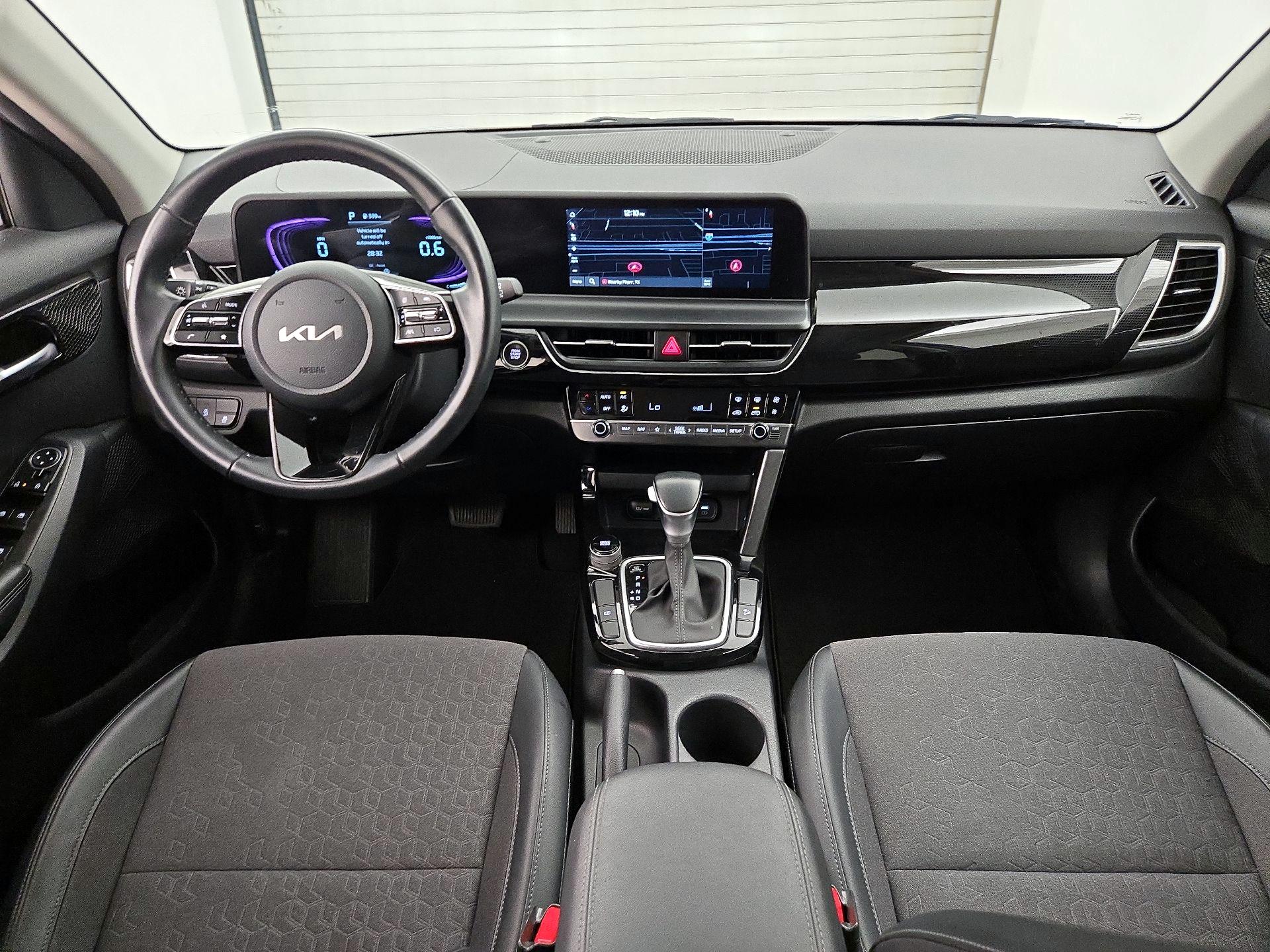 Thumbnail: 2025 Kia Seltos - 9