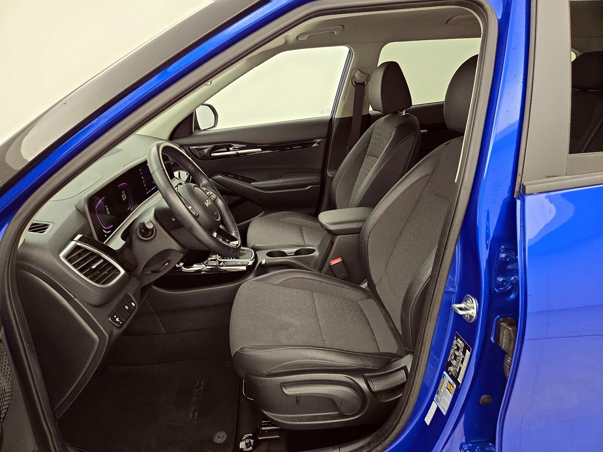 Thumbnail: 2025 Kia Seltos - 11