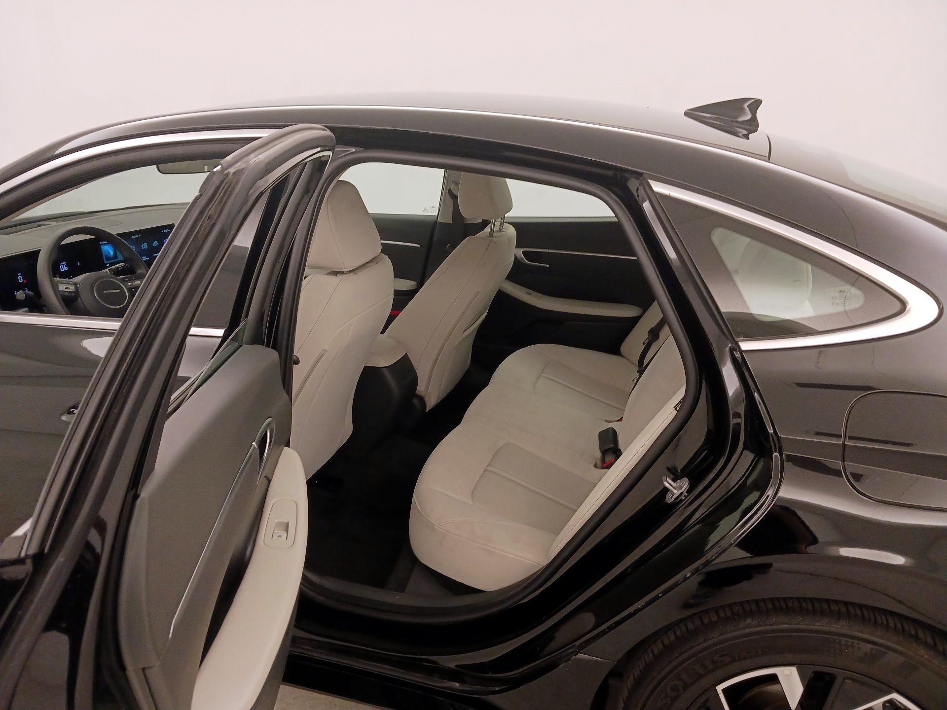 Thumbnail: 2025 Hyundai Sonata - 20