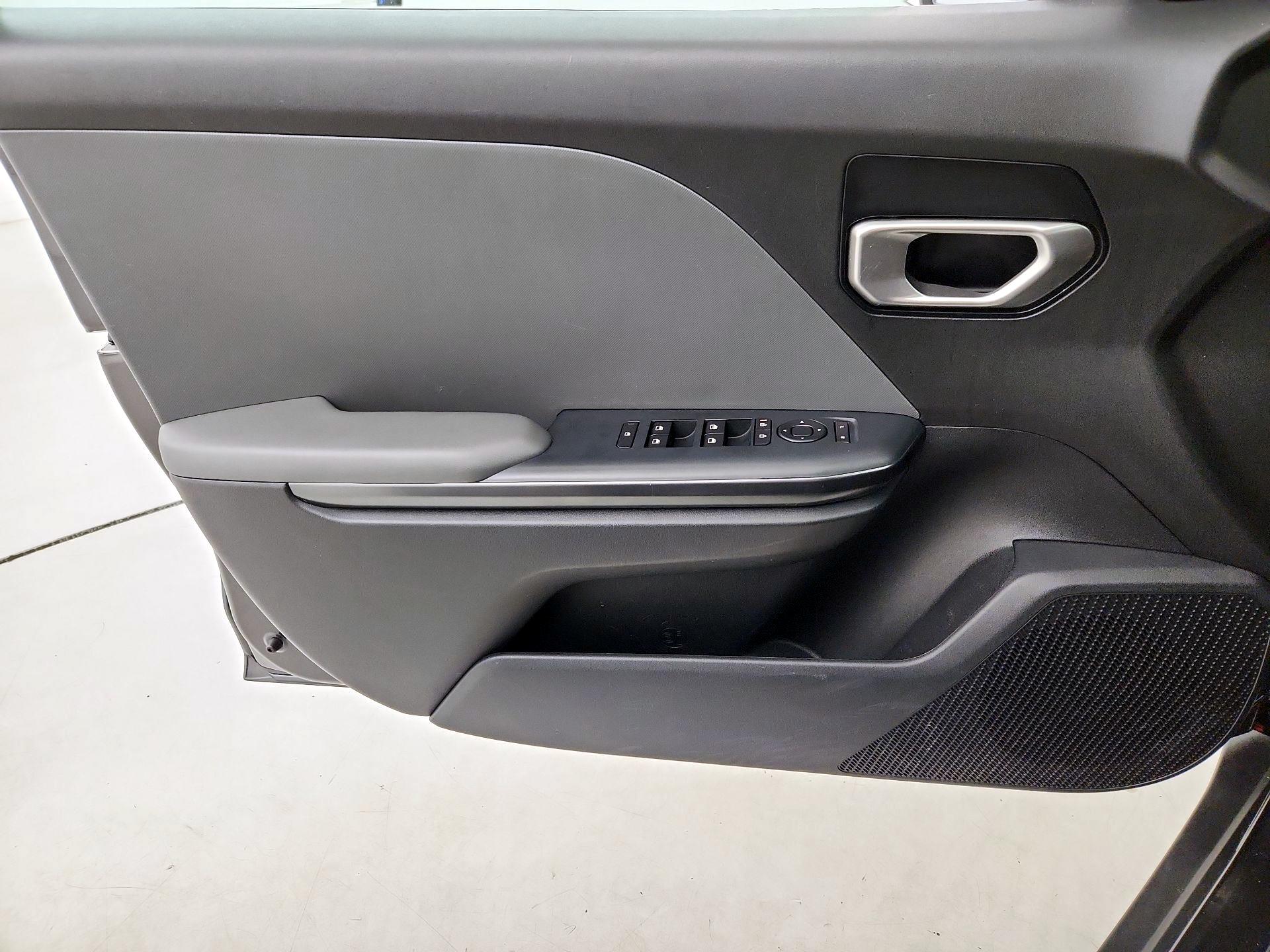 Thumbnail: 2025 Kia K4 - 12