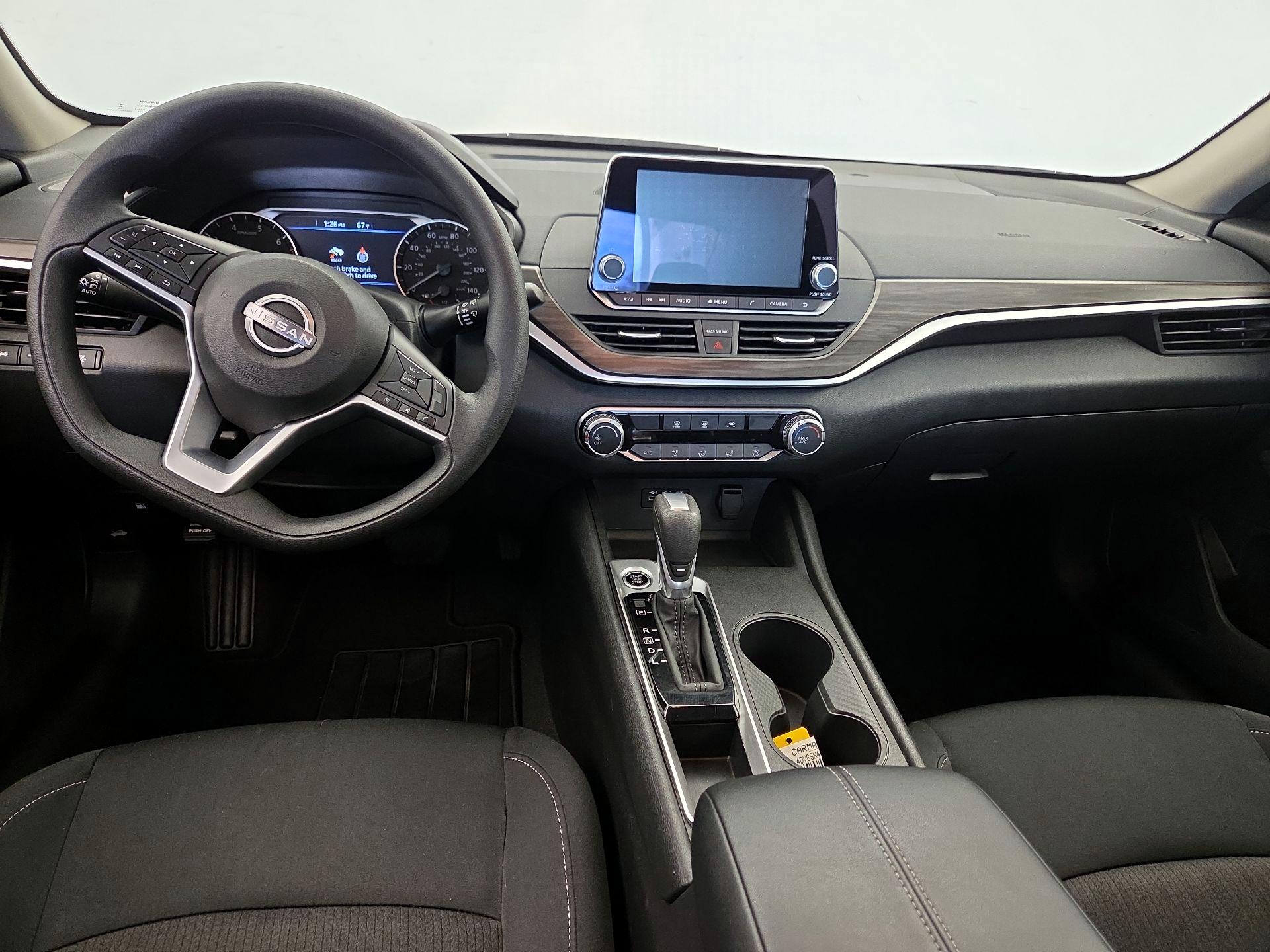 Thumbnail: 2025 Nissan Altima - 9