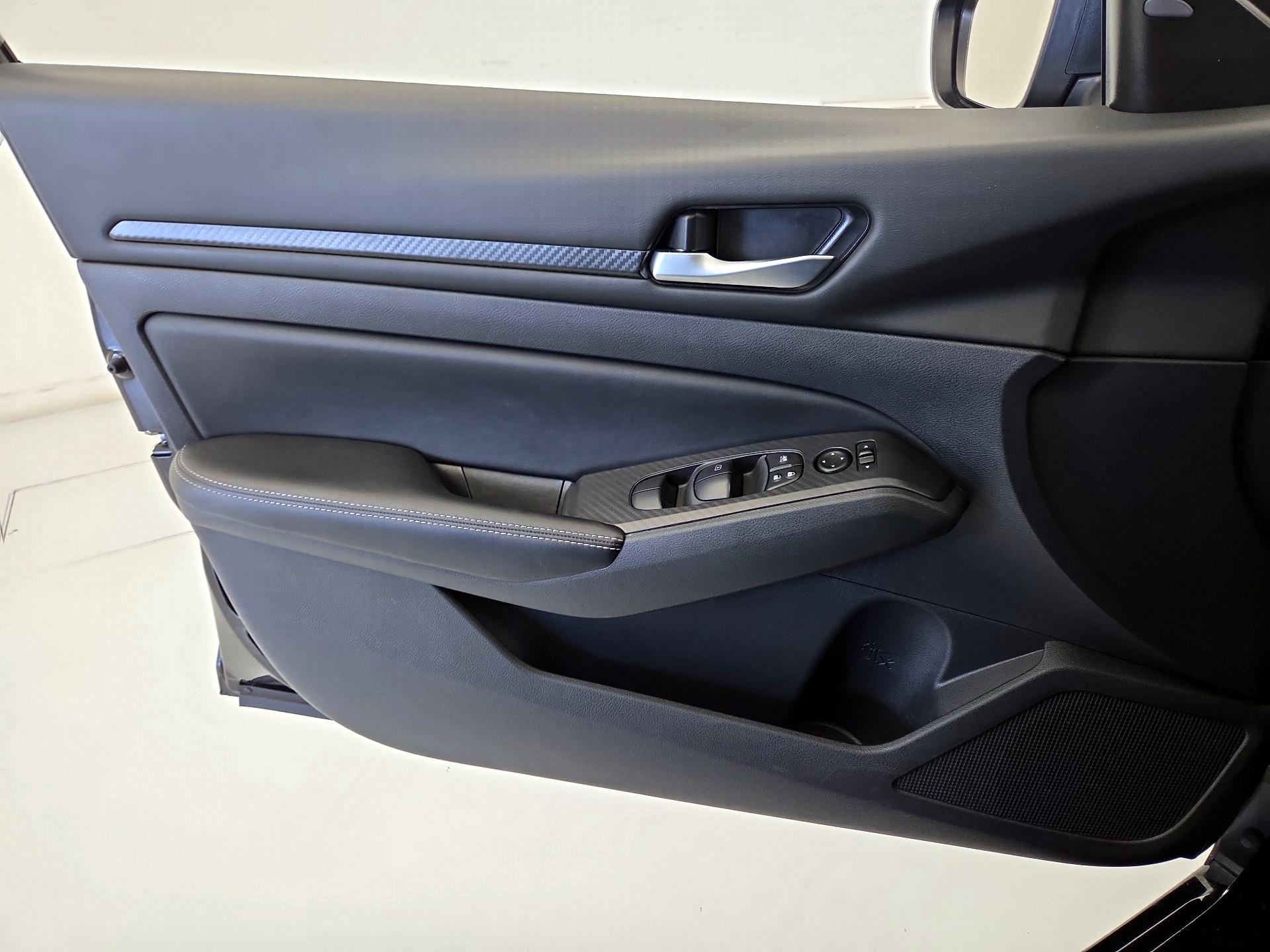 Thumbnail: 2025 Nissan Altima - 12