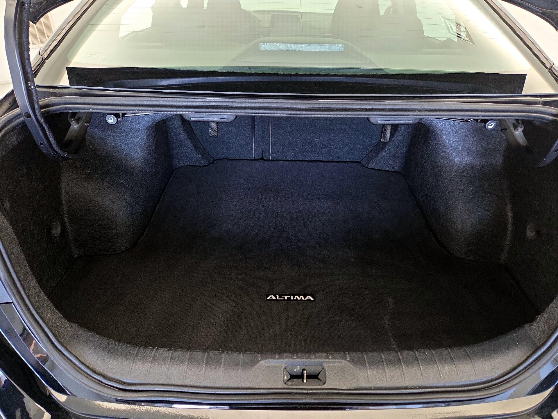 Thumbnail: 2025 Nissan Altima - 20