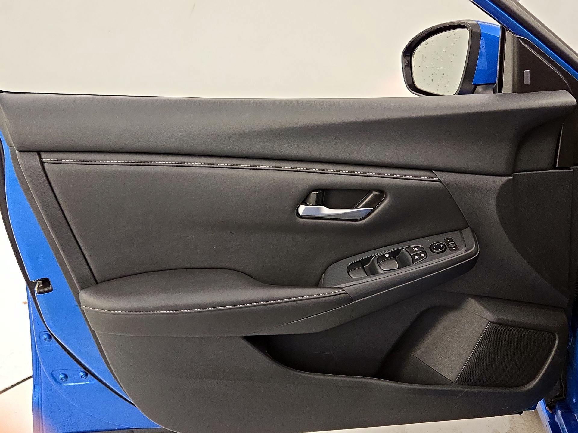 Thumbnail: 2025 Nissan Sentra - 12